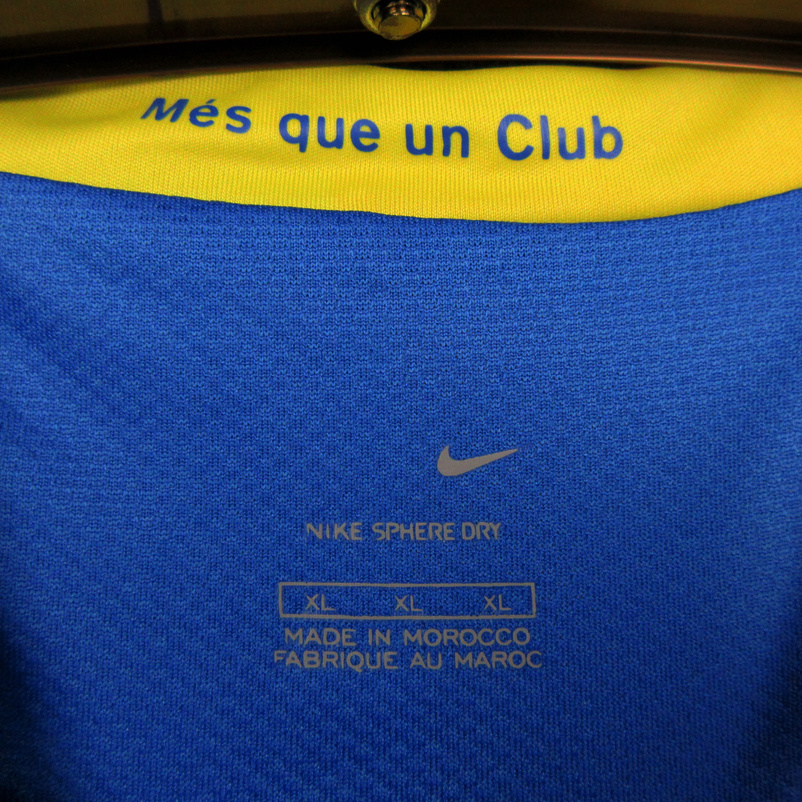ManixJersey.com | Retro Barcelona 06-07 Home Stadium Jersey -Customize Name, Number and Patch | Worldwide Shipping