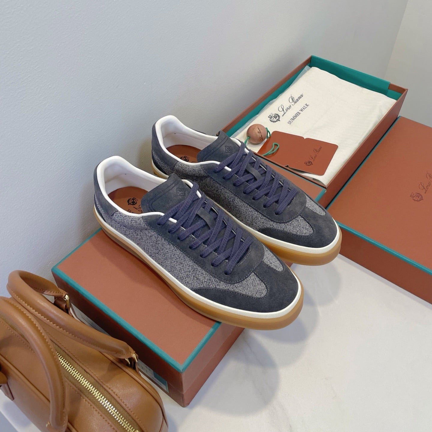 SNEAKERS IN DARK GREY SUEDE WITH CANVAS、mysite、Cacoeks