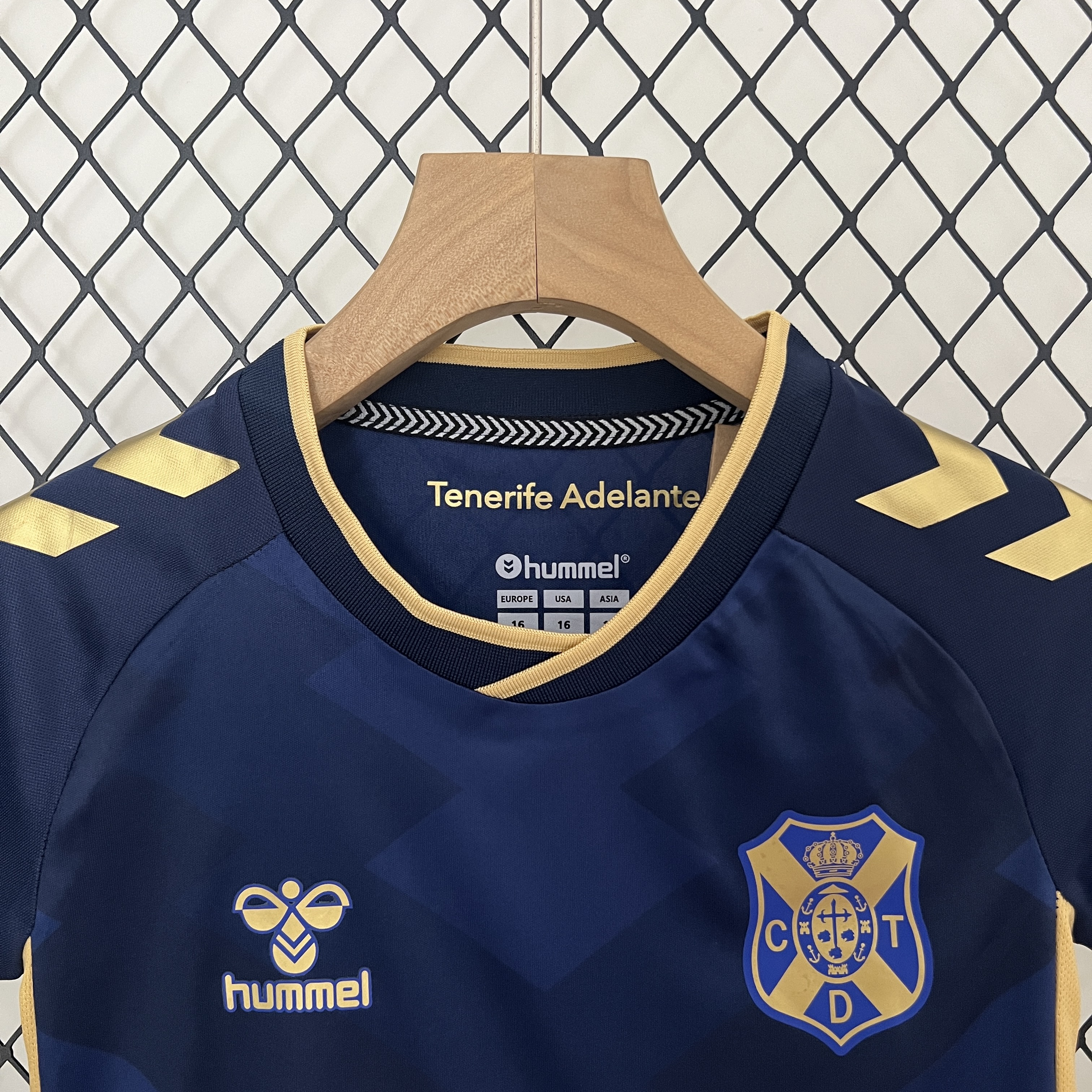 Higojerseys-Tenerife 24-25 Away Kids Kit
