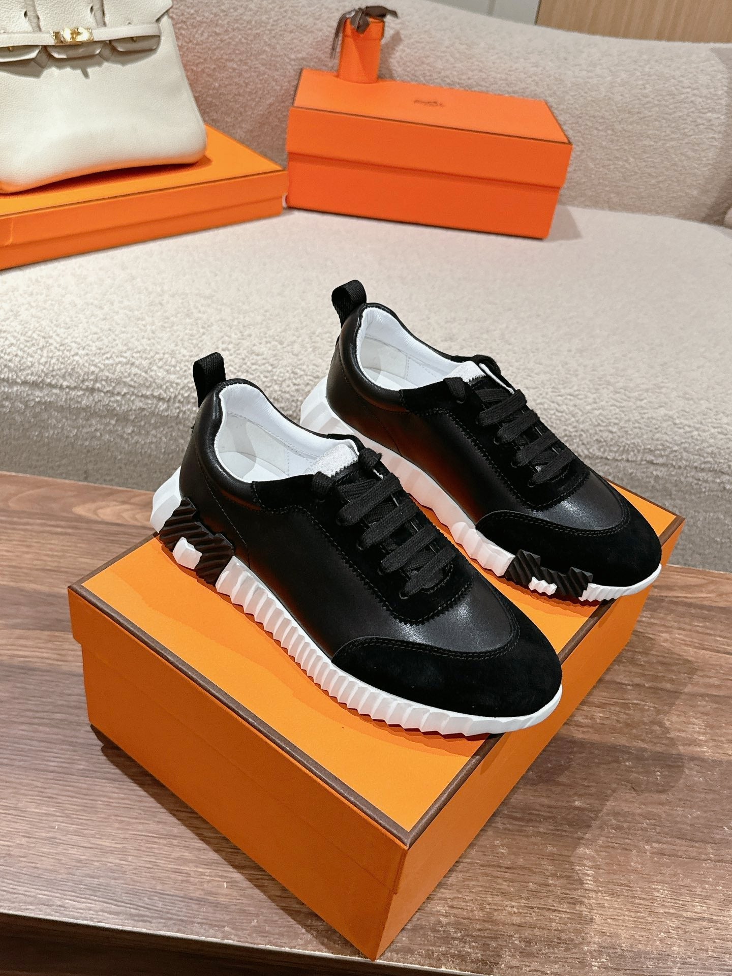 MAINLAND SNEAKER IN BLACK SUEDE AND CALFSKIN、mysite、Cacoeks