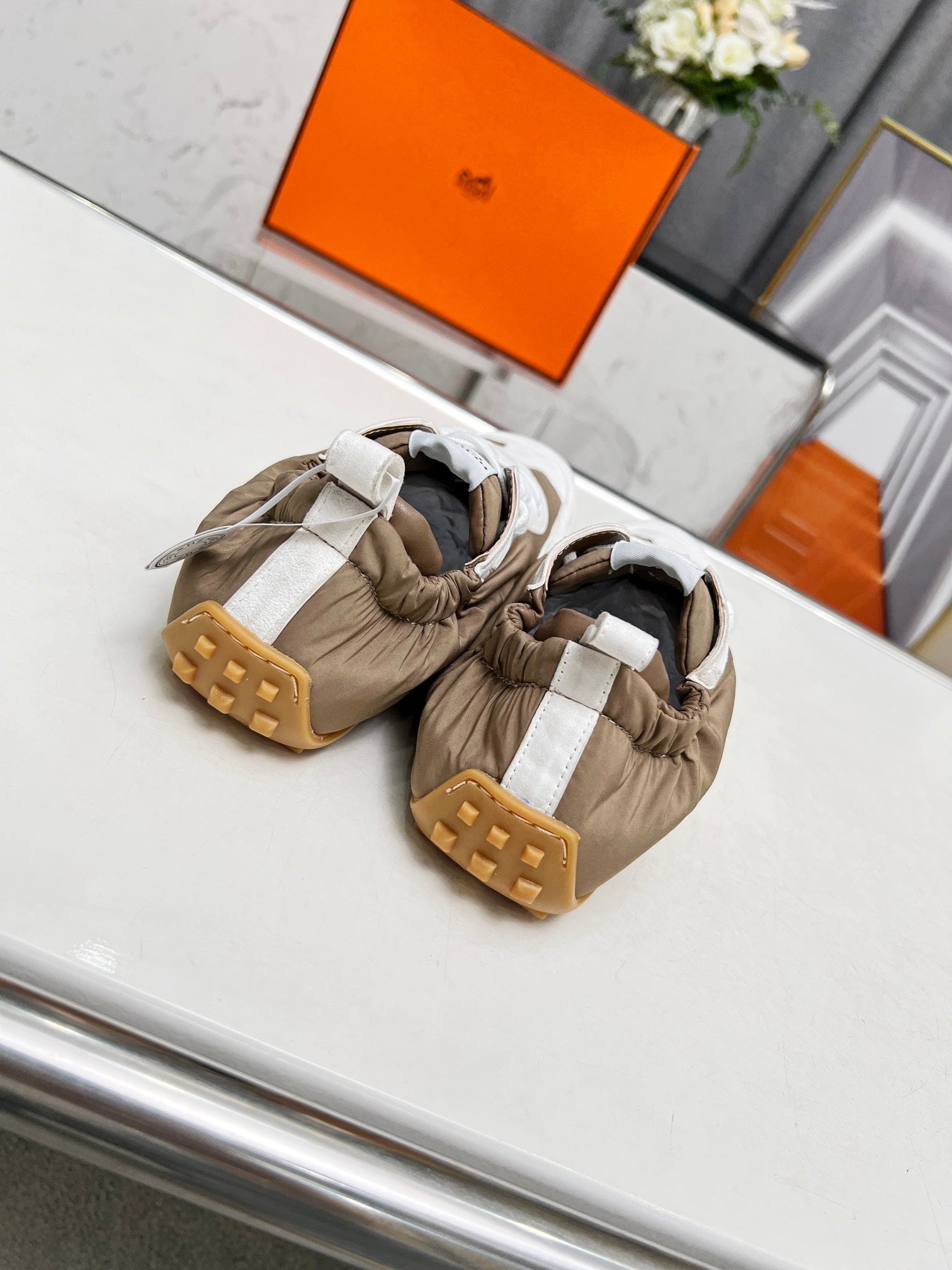 SKATEBOARD SHOES BROWN MIX WHITE SUEDE、mysite、Cacoeks