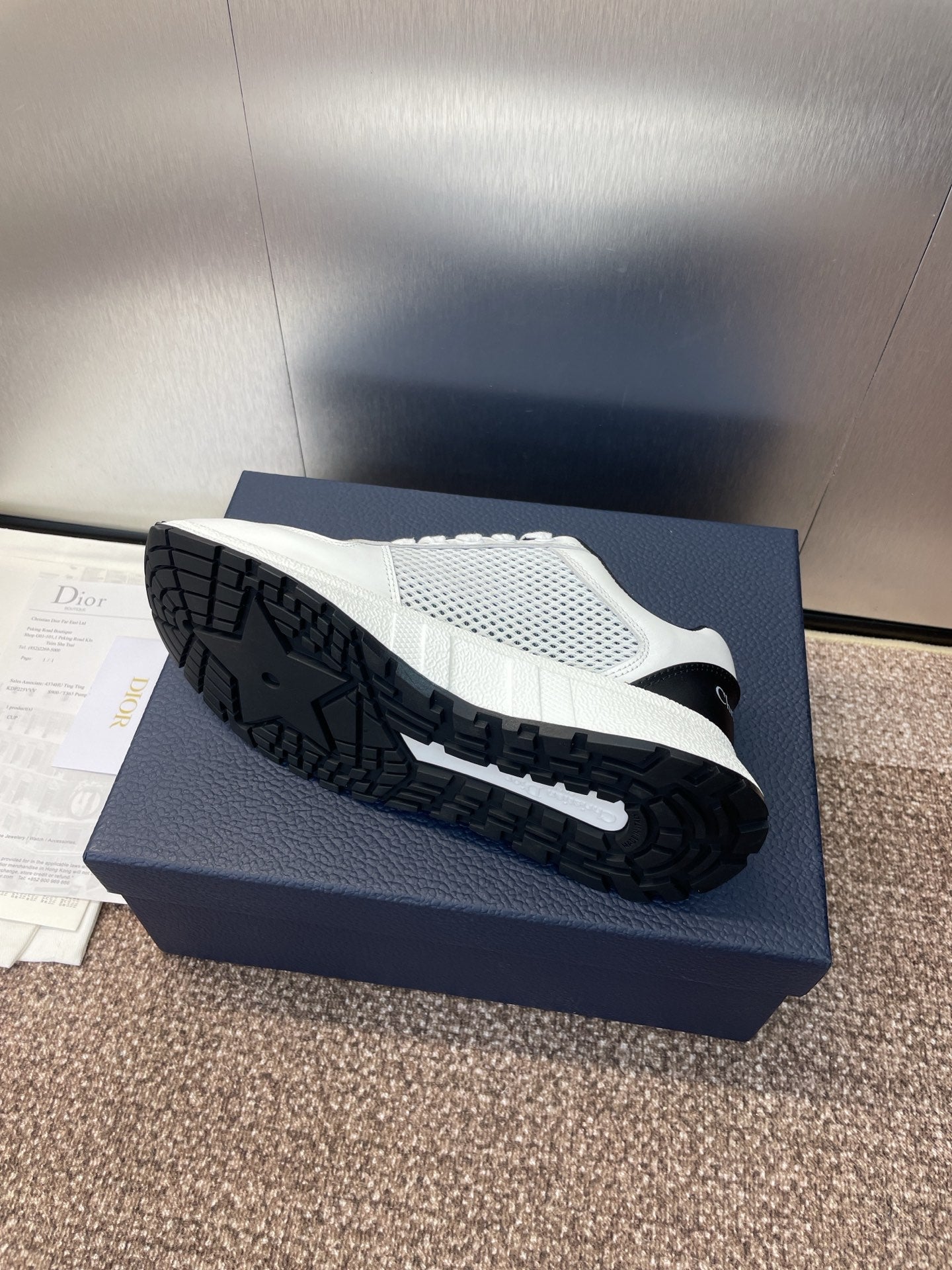 DIOR 25S D-RUN'N COUPLE SNEAKERS IN WHITE BLACK CALFSKIN AND MESH、mysite、Cacoeks