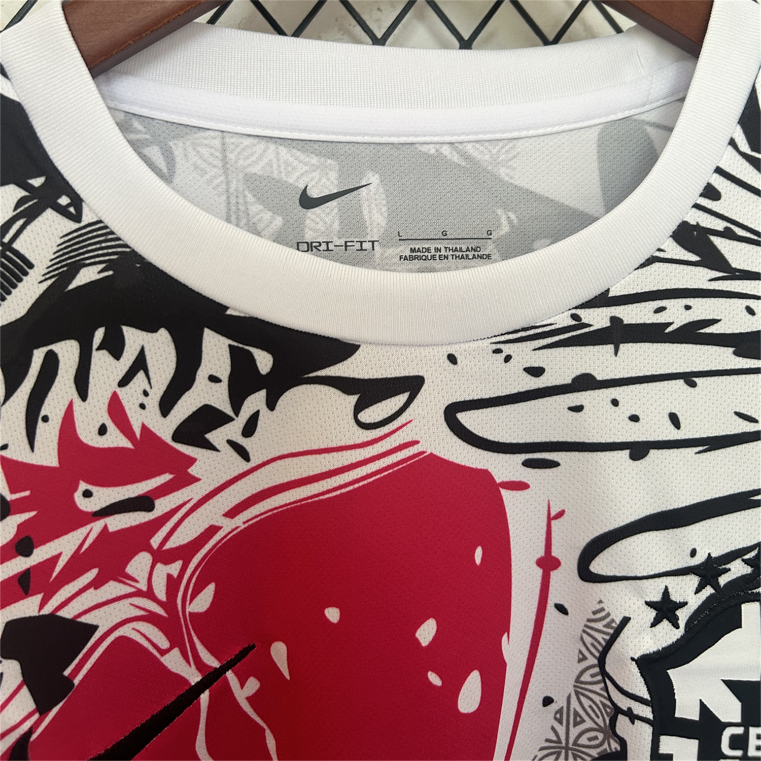 UltraTrikot-Brazil 2025 Red Macaw Special Jersey - Fans Version