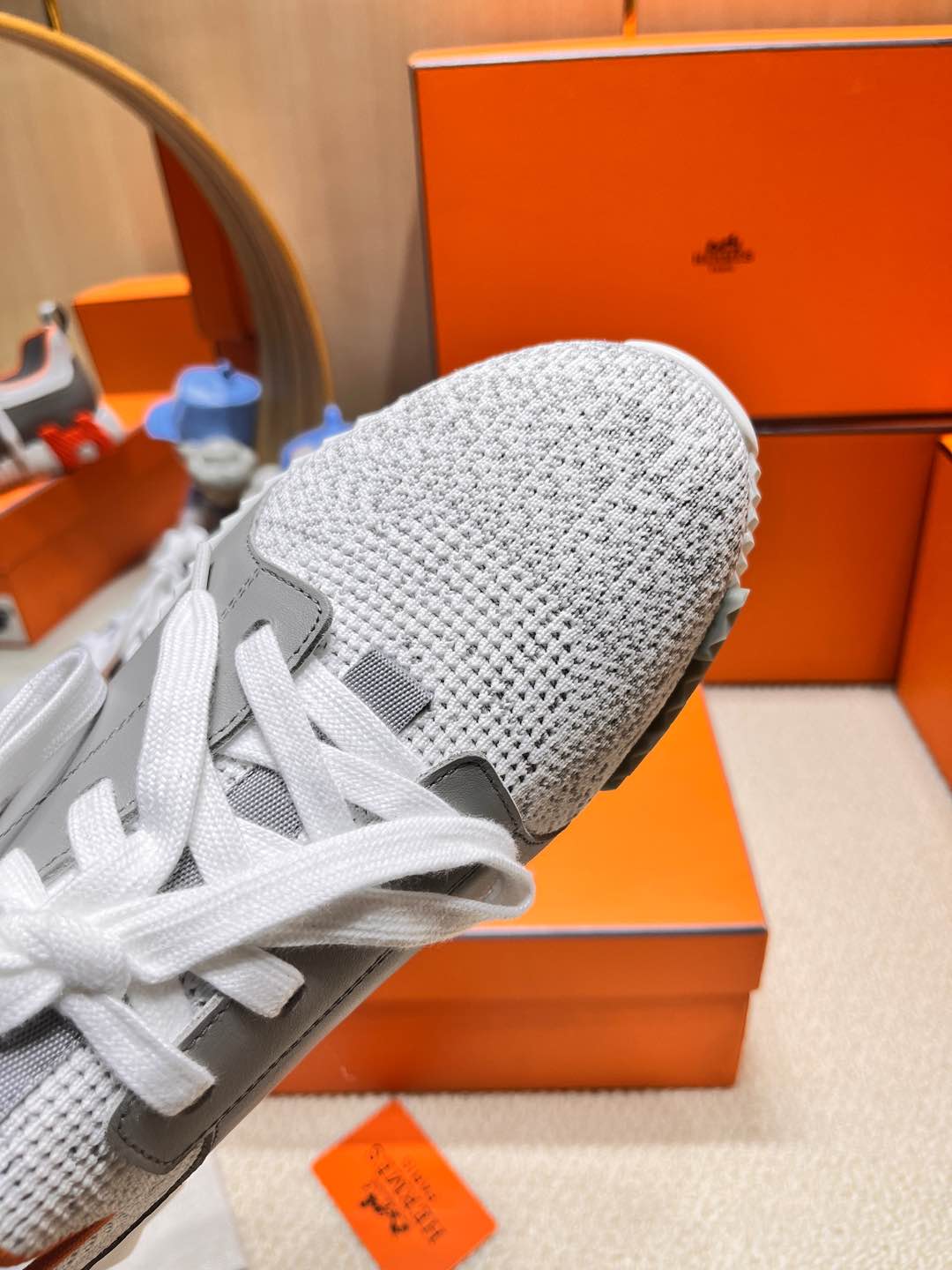 DEPART SLIP-ON SNEAKER IN WHITE MIX MOUSE GRAY KNIT AND CALFSKIN、mysite、Cacoeks