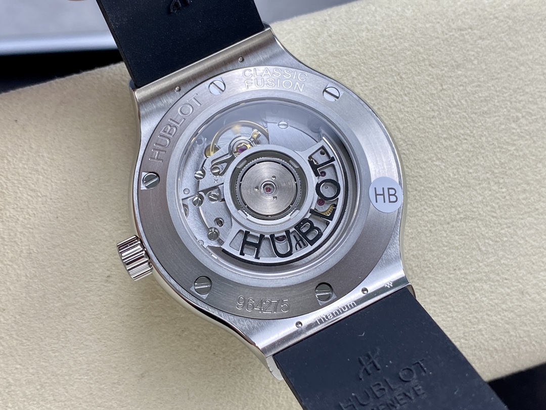 542.NX.1171.RX Hublot Classic Fusion Automatic Rubber-fasswatch