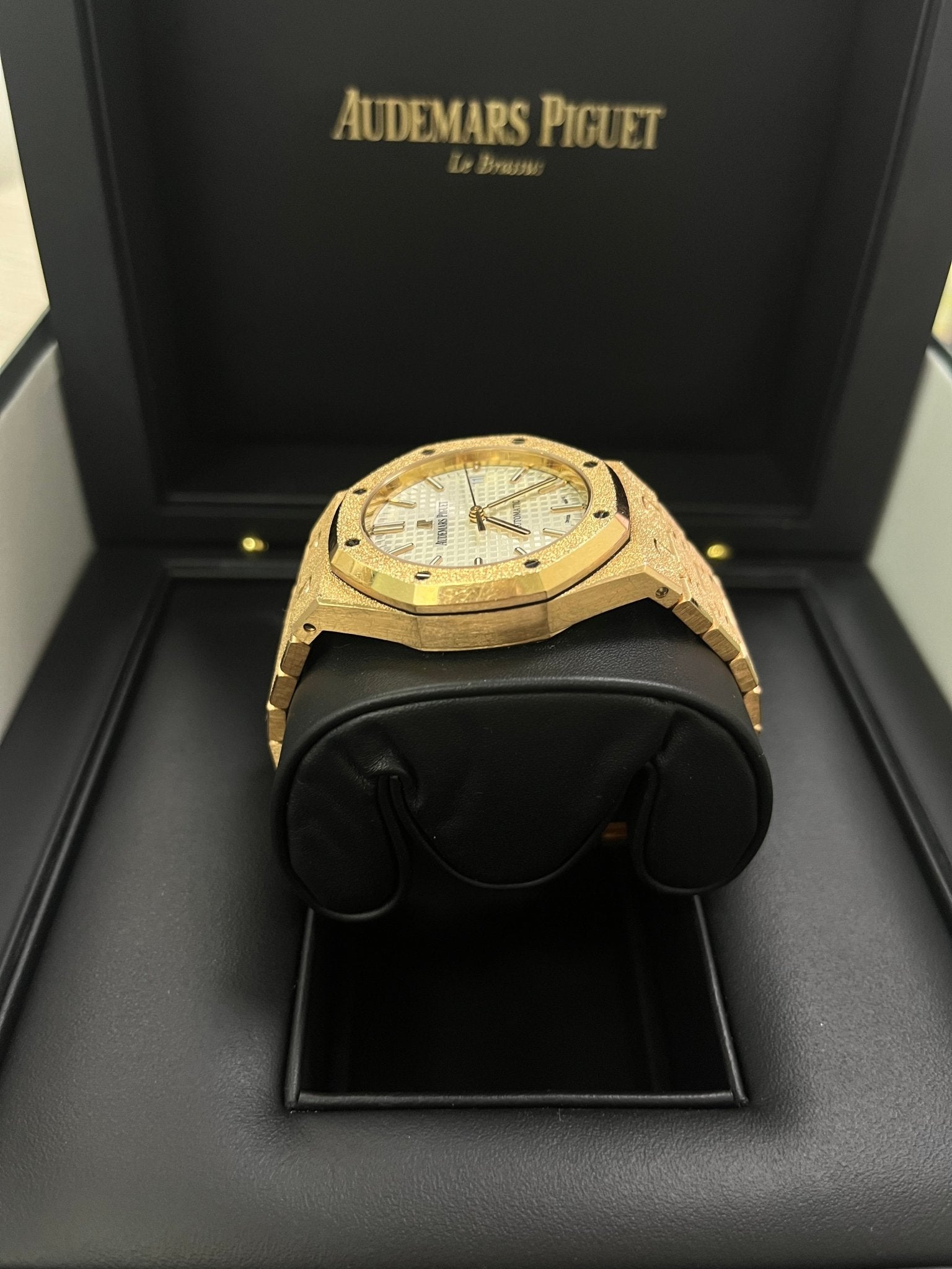 Watch 2
