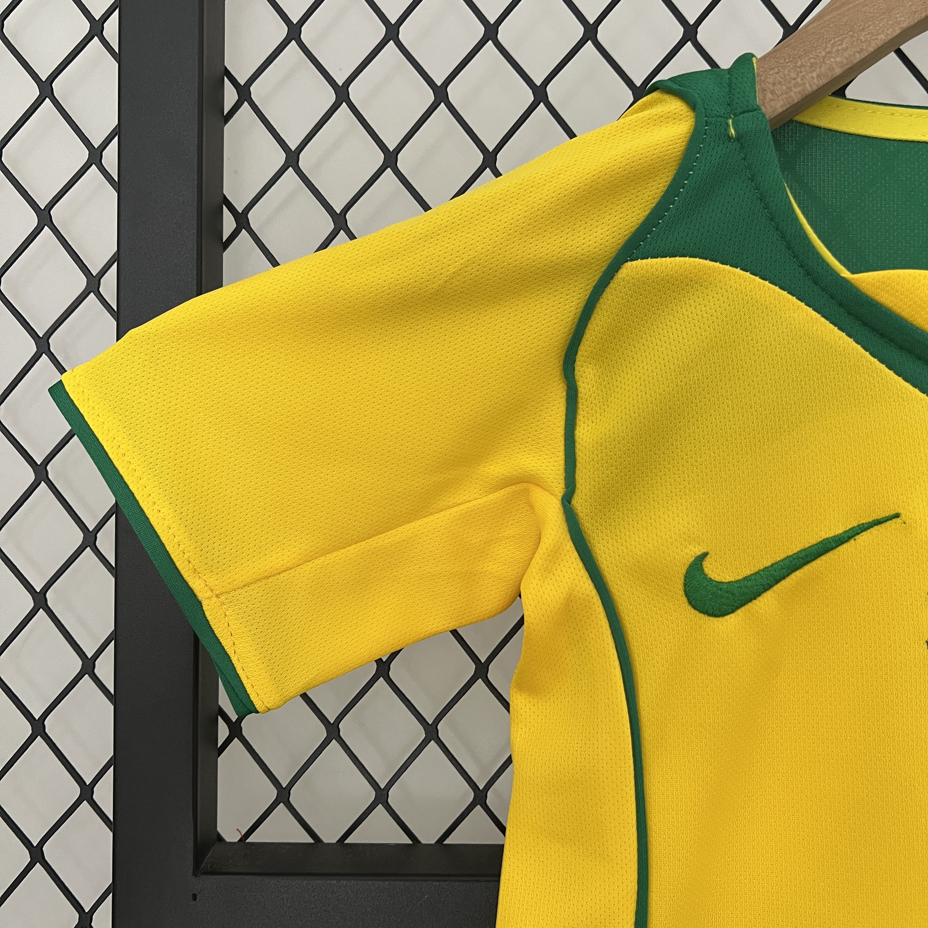 ManixJersey.com | Retro Brazil 2004 Home Stadium Kids Kit -Customize Name, Number and Patch | Worldwide Shipping
