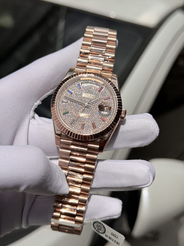 Đồng Hồ Rolex Day-Date Bọc Vàng Đính Moissanite Full Mặt GM V2 40mm (2)