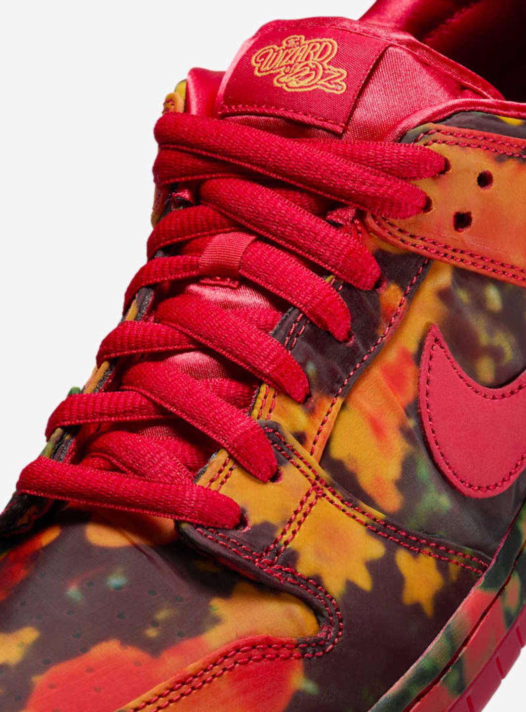 Nike SB Dunk Low The Wizard of Oz Poppy Field、NIKE、Cacoeks