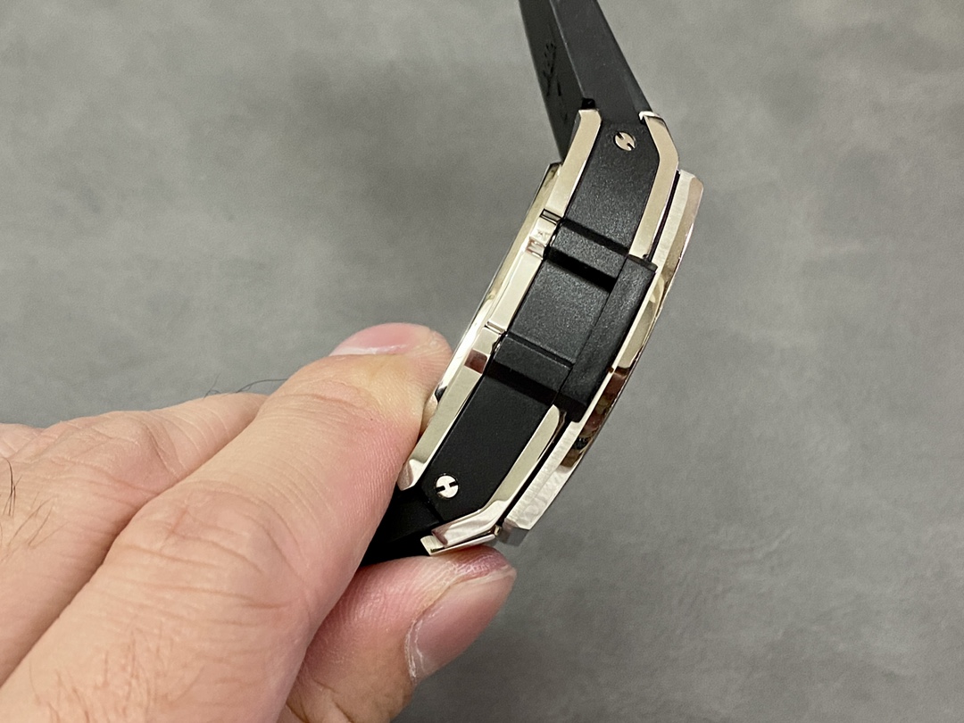 642.NX.0170.RX Hublot Spirit of Big Bang Titanium 42mm Replica Watch-fasswatch