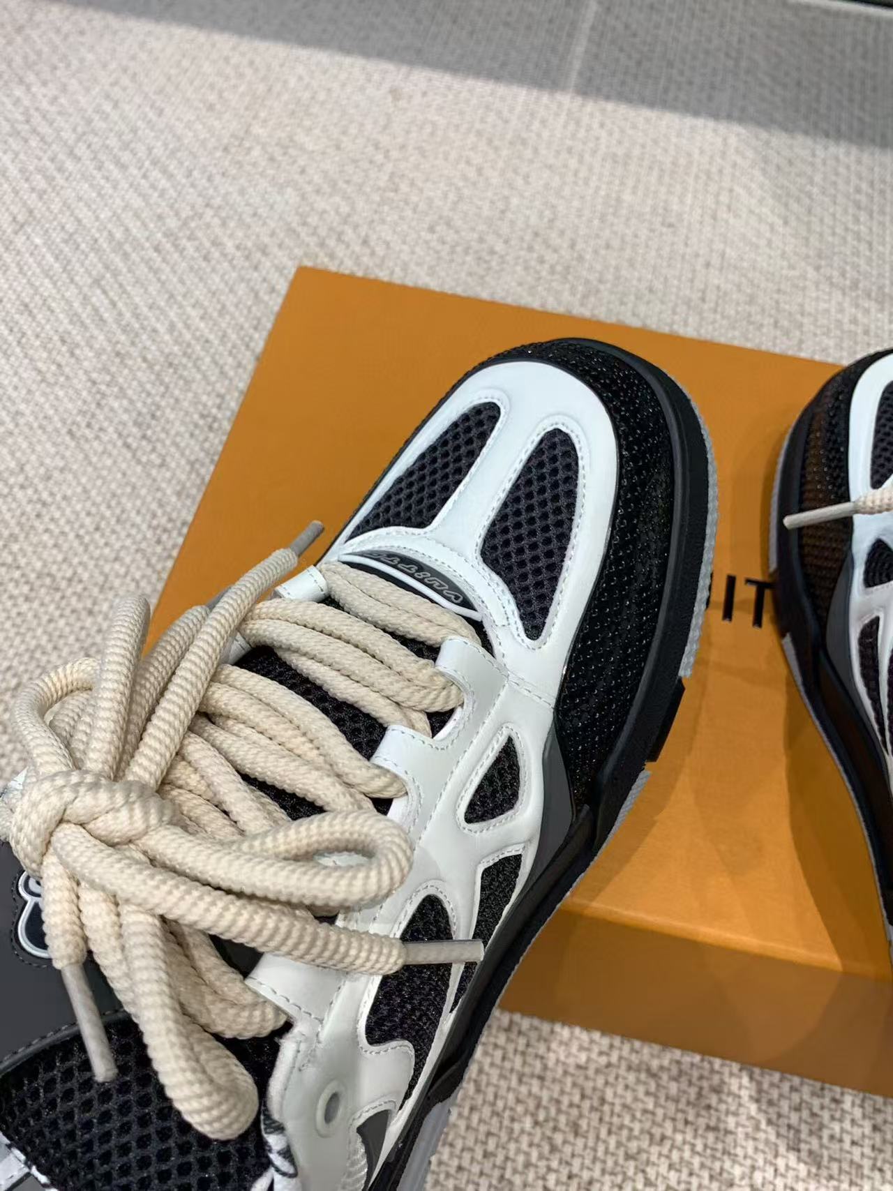 LV SKATE SNEAKER BLACK MIX WHITE COWHIDE、mysite、Cacoeks