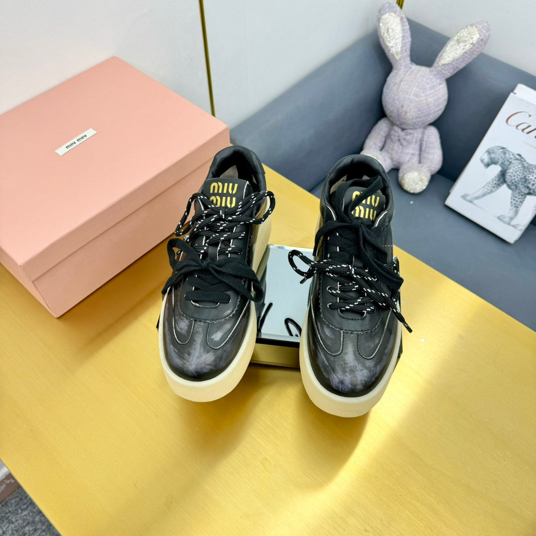 THICK-SOLED RETRO SNEAKERS IN BLACK DUST LAMBSKIN、mysite、Cacoeks