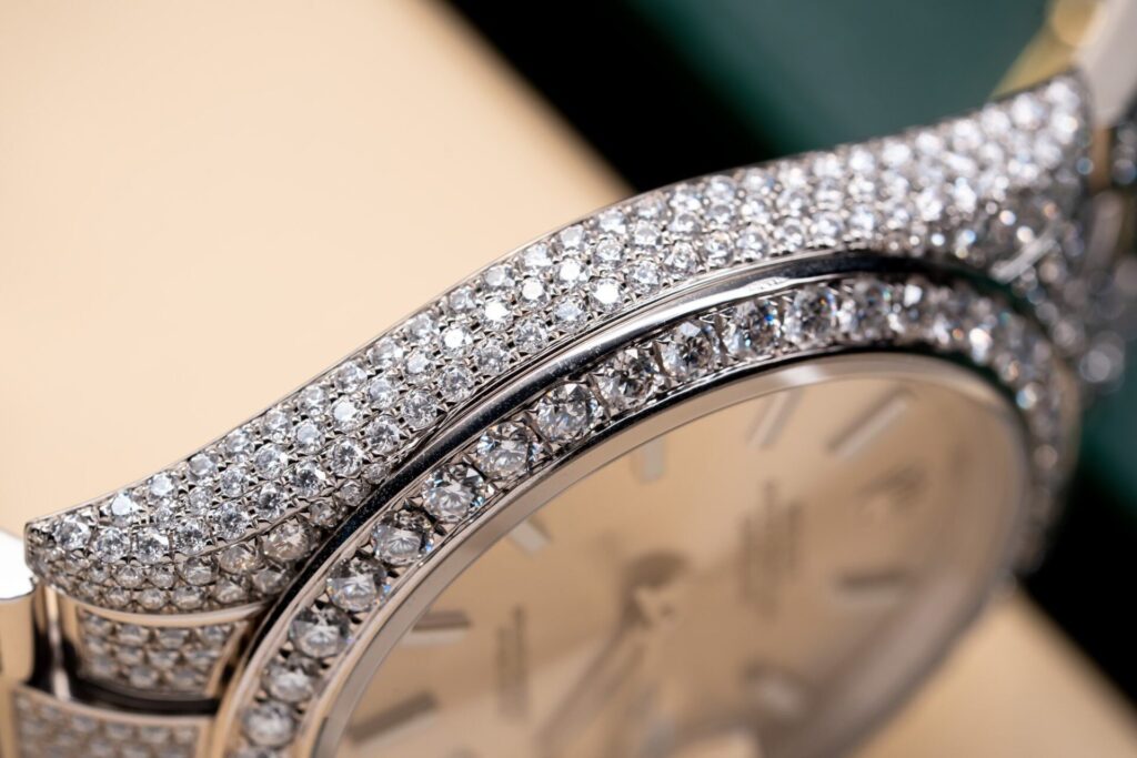 Đồng Hồ Rolex Datejust 126334 Đính Full Kim Cương Moissanite 41mm (4)
