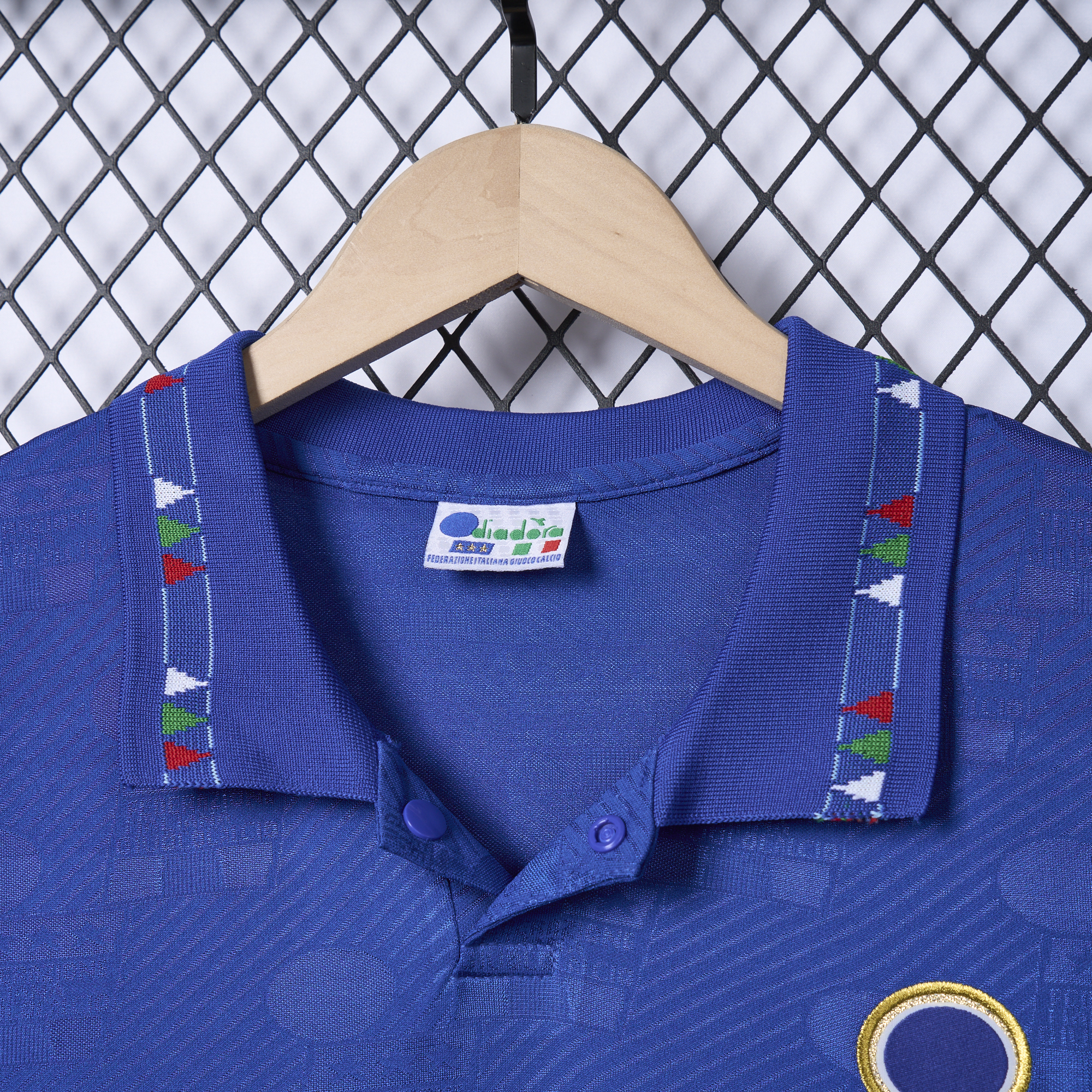 Higojerseys-Retro Italy 1994 Home Stadium Jersey