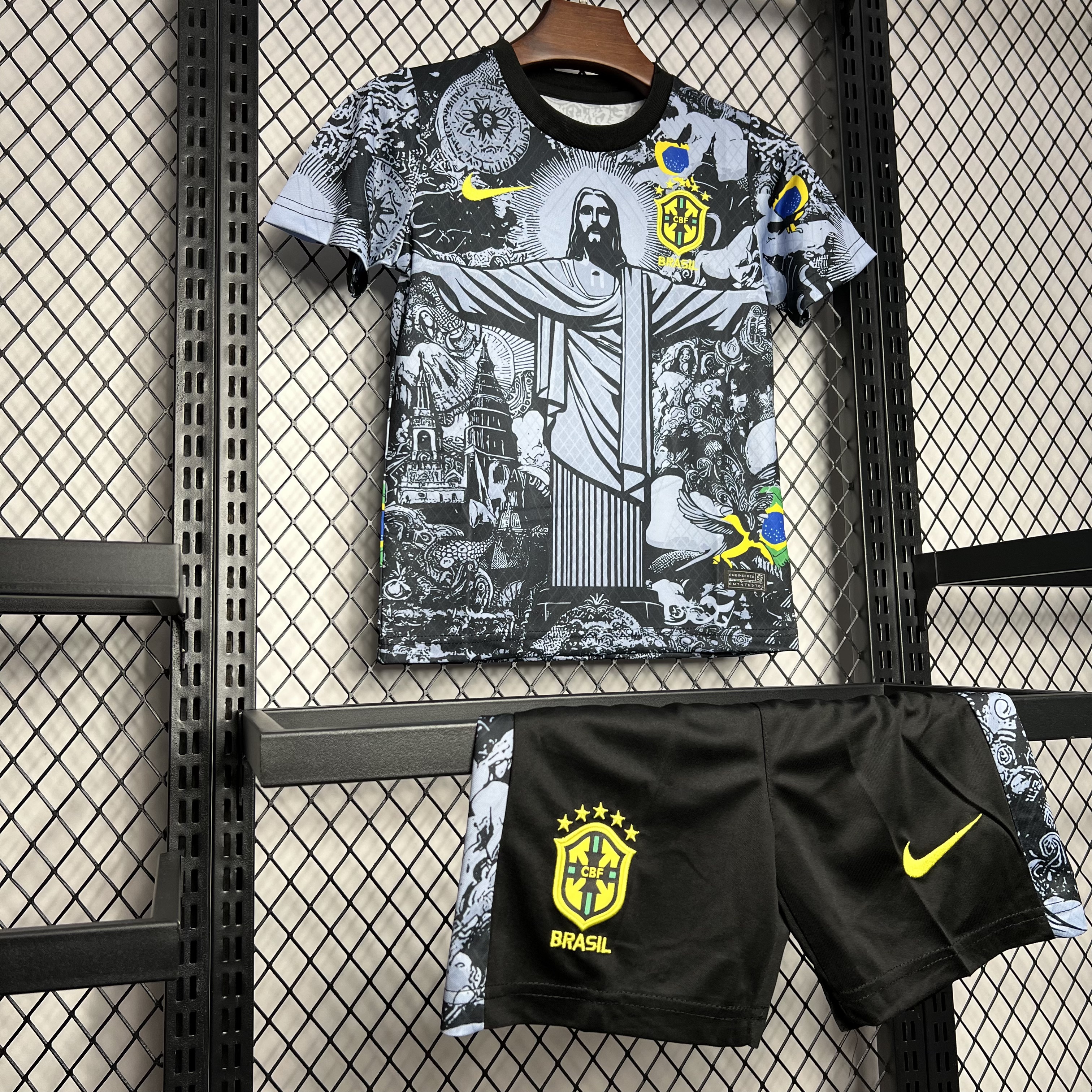 ManixJersey.com | Brazil 2024 Christ the Redeemer Statue Kids Kit - Black -Customize Name, Number and Patch | Worldwide Shipping