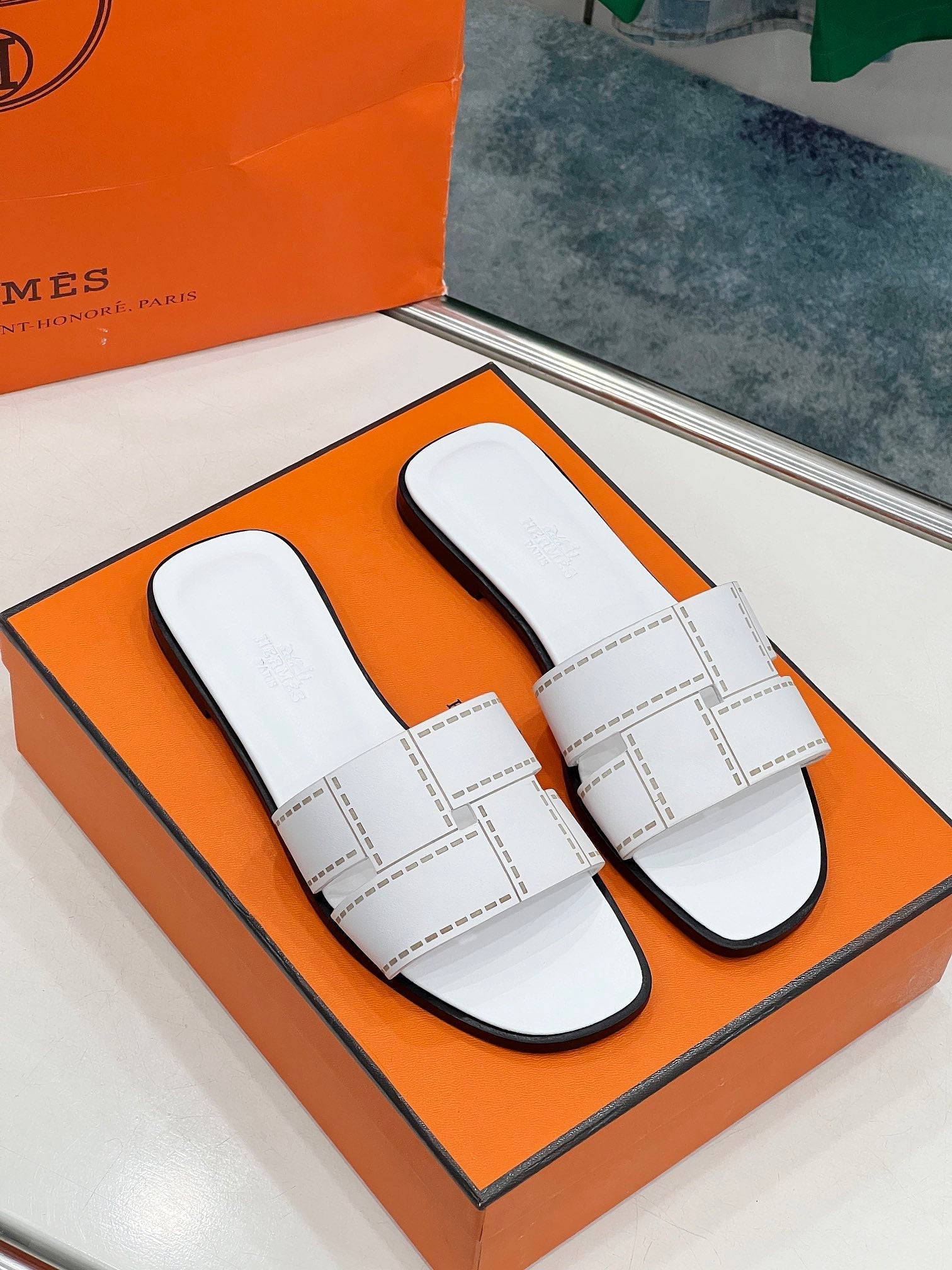IDIOMA SANDAL IN WHITE CALFSKIN、mysite、Cacoeks
