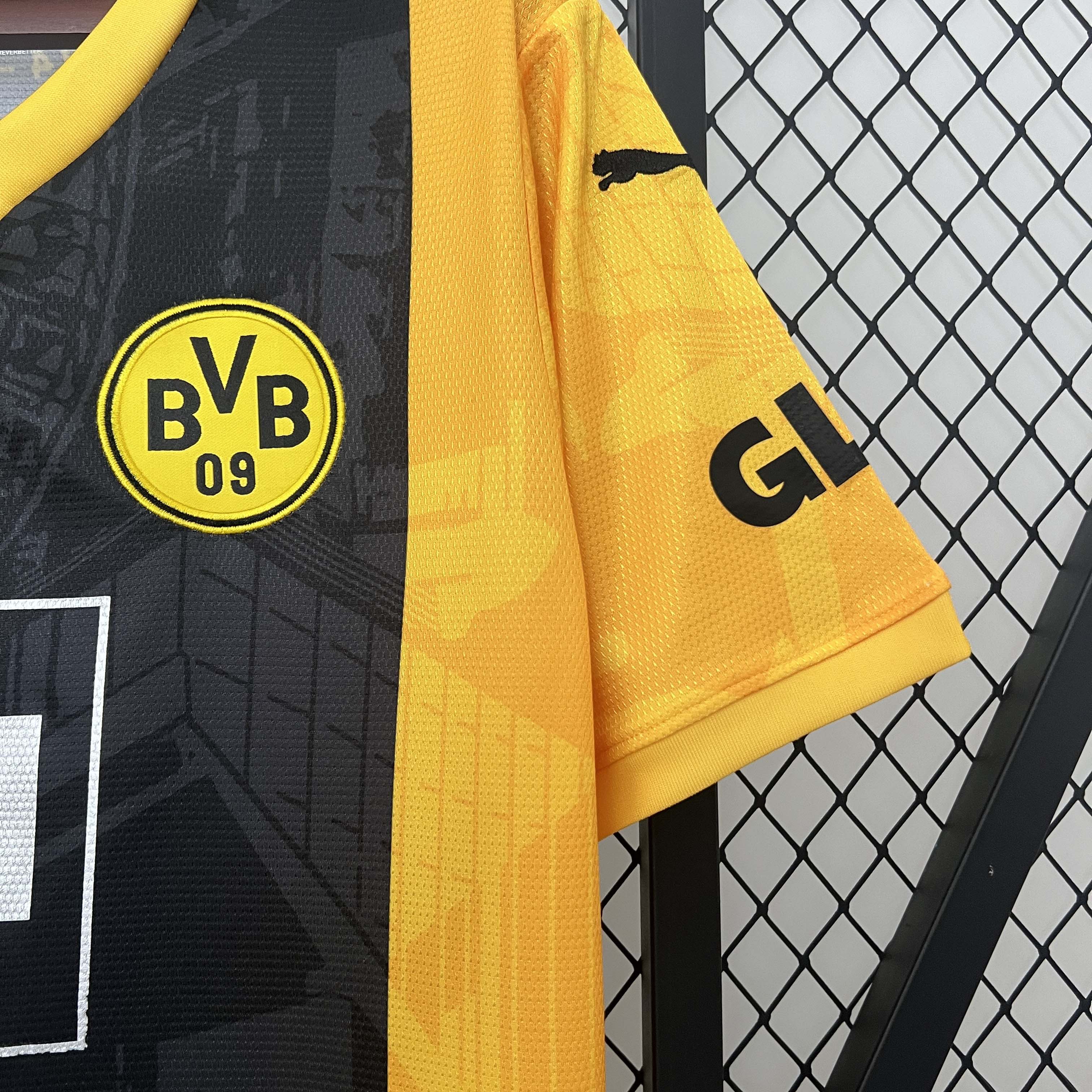 2023-2024 Dortmund Blackout Special Edition Football Shirt:football jersey mysite: unitedjerseyfootball 邓江浪:football