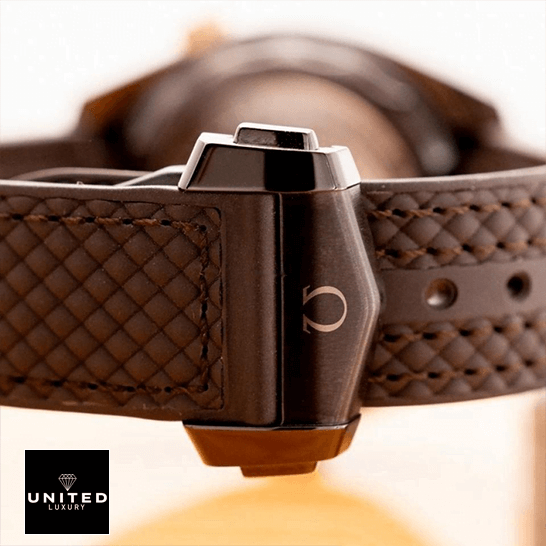 Omega Seamaster Leather Brown Bracelet Replica stainless steel closed clasp