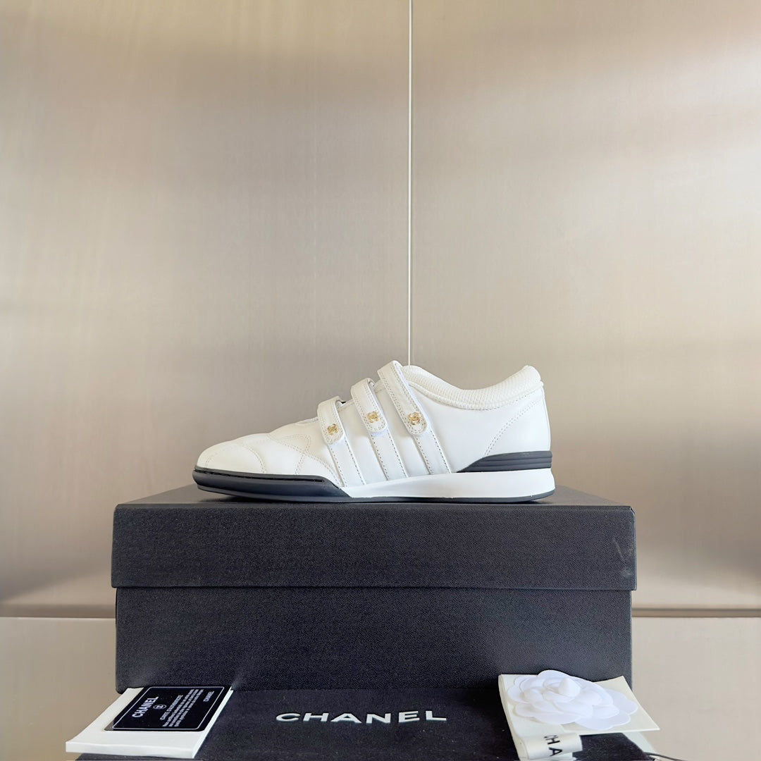 CC MARY JANE SNEAKER IN WHITE LAMBSKIN、mysite、Cacoeks