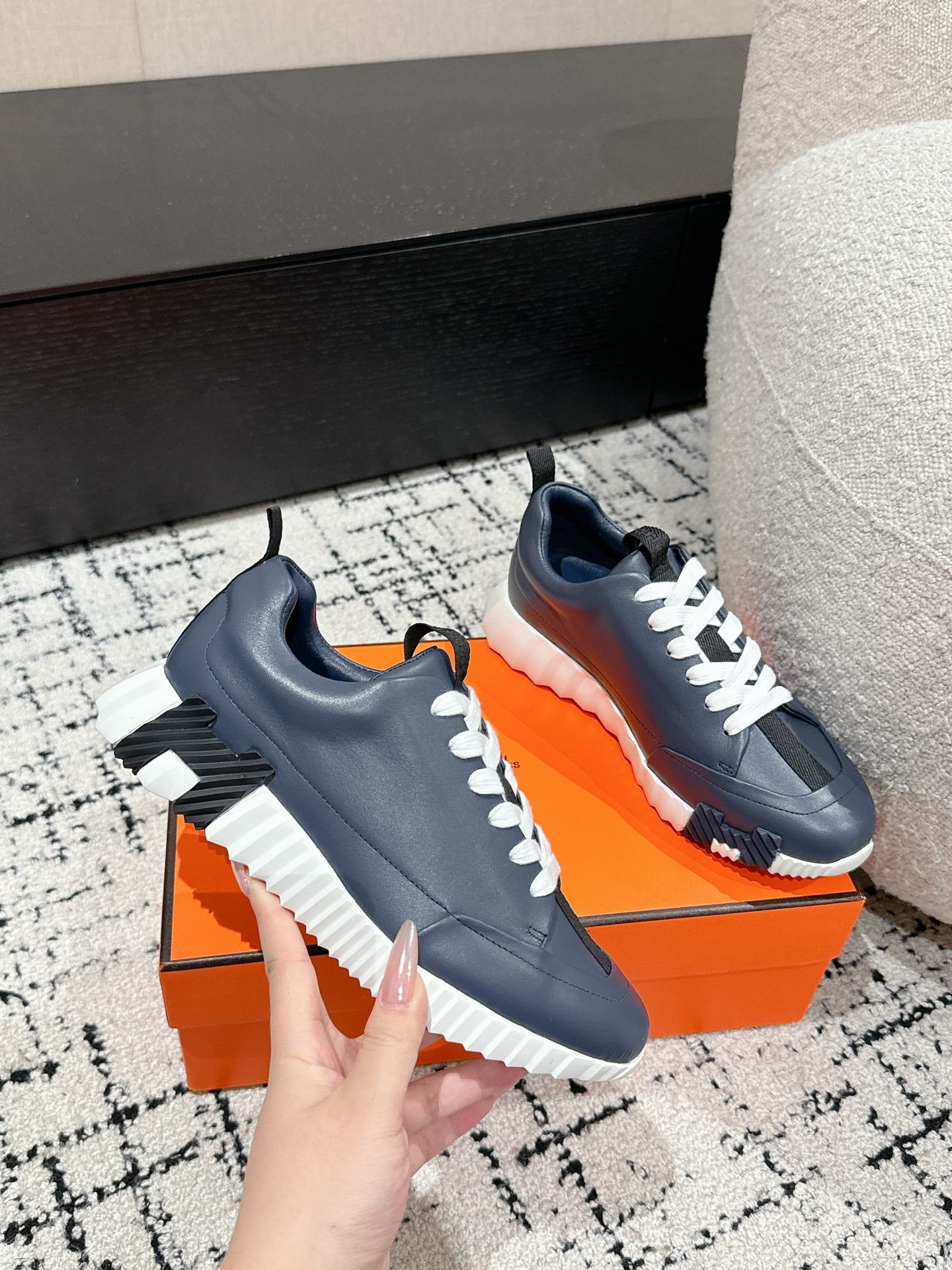 BOUNCING SNEAKER IN SPACE BLUE CALFSKIN、mysite、Cacoeks