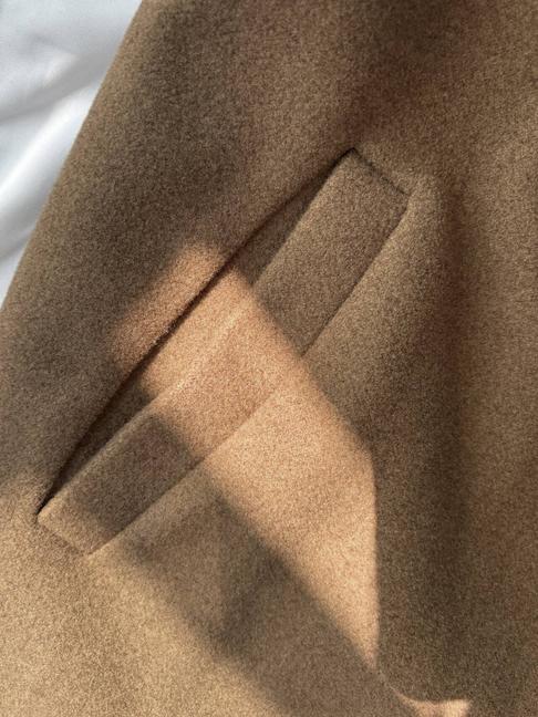 Chouyatou Women's Winter Double-Breasted Long Wool Coat Black Casual Notched Lapel Long Coat for Daily Life & Office Wear