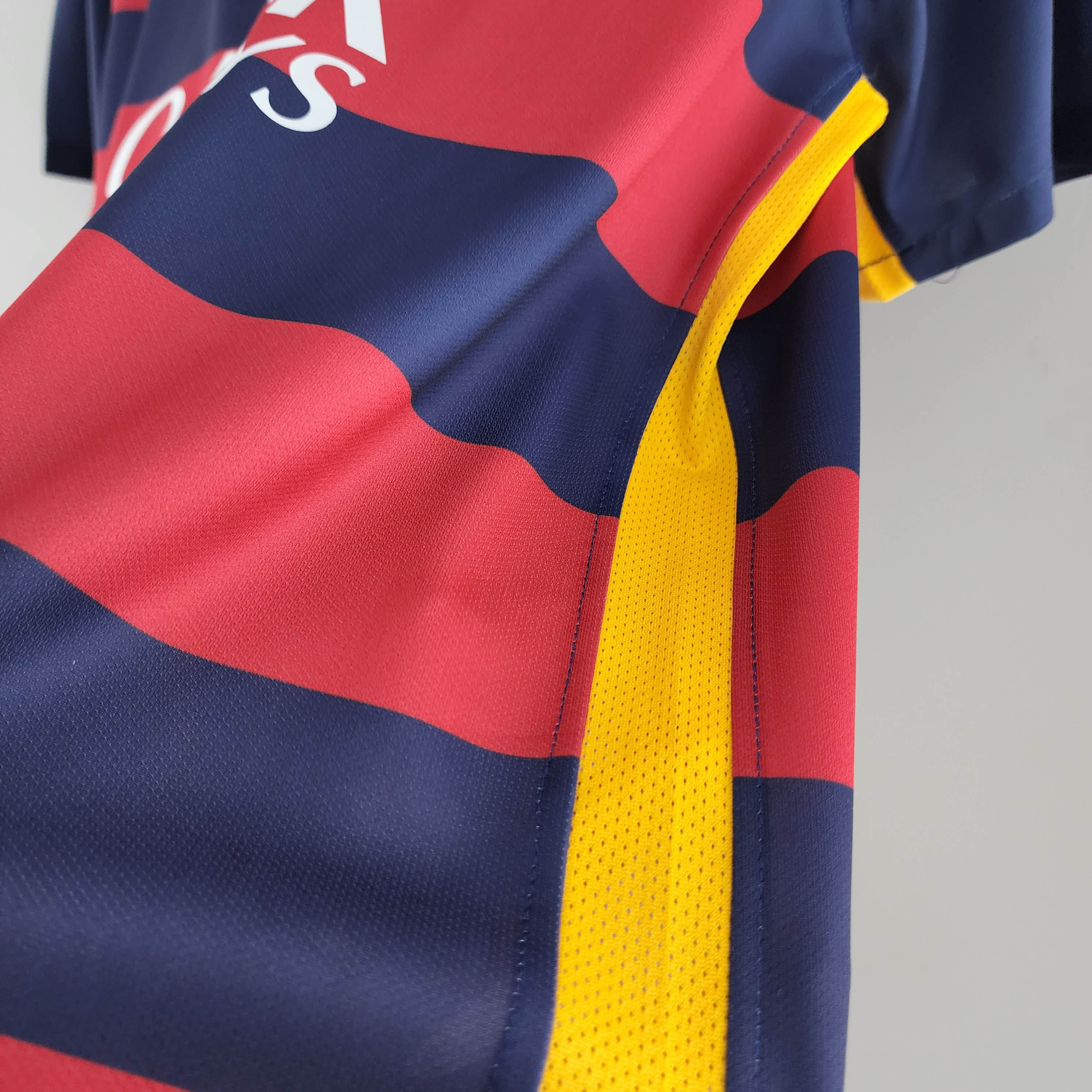2015/2016 Retro Barcelona Football Shirt Home 1:1 Thai Quality:football jersey mysite: unitedjerseyfootball 邓江浪:football