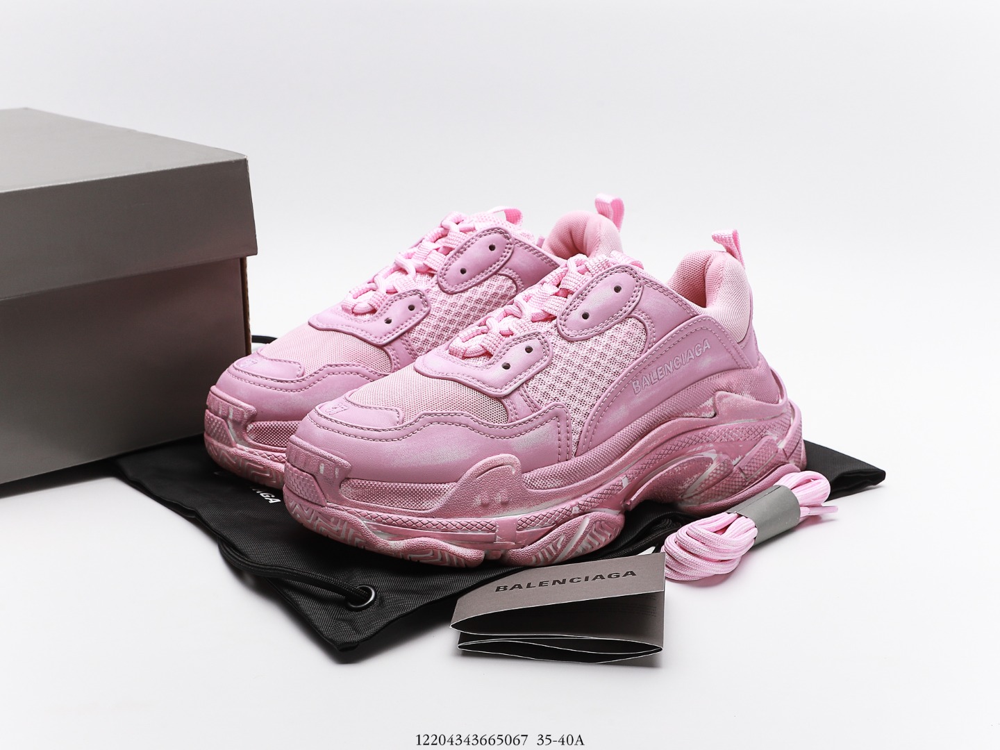 Balenciaga Triple S Sneaker in Faded Pink、mysite、Cacoeks