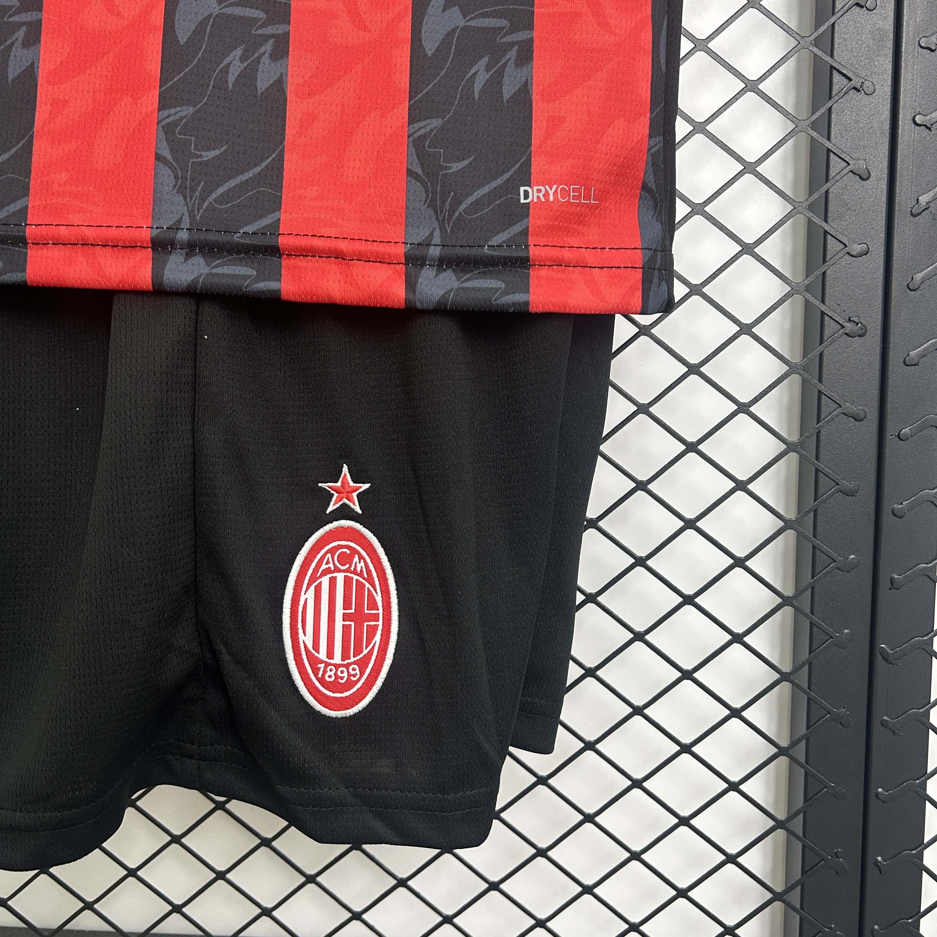 2025/2026 AC Milan Home Football Shirt 1:1 Thai Quality Kids Size:football jersey mysite: unitedjerseyfootball 邓江浪:football