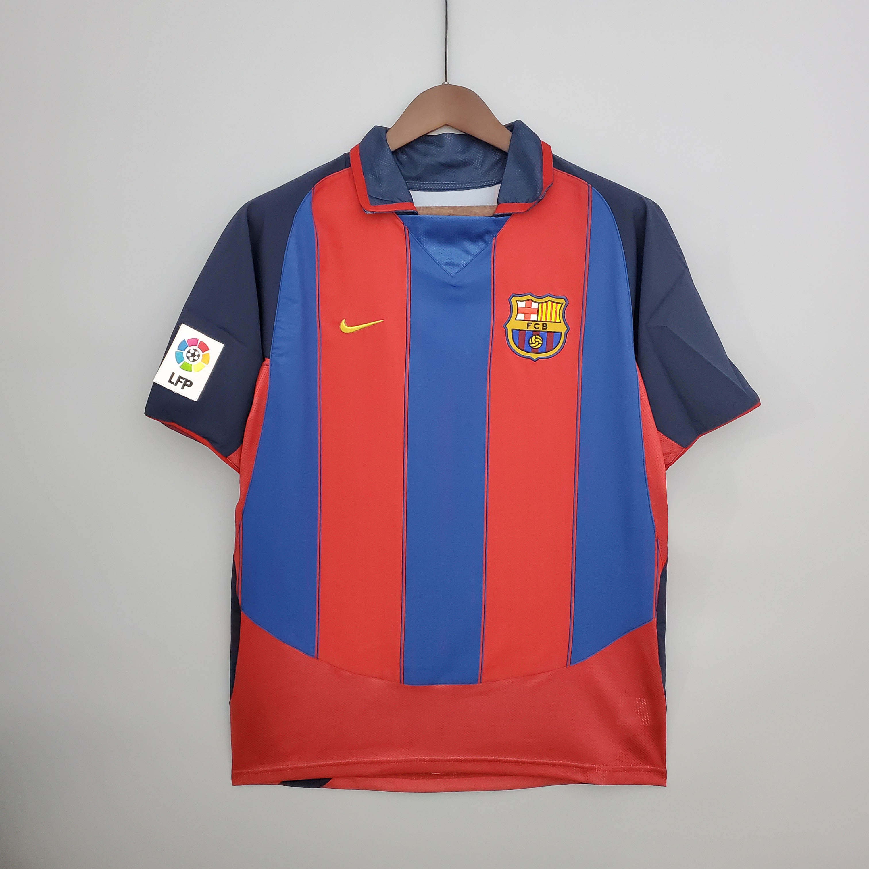 2003/2004 Retro Barcelona Home Football Shirt 1:1 Thai Quality:football jersey mysite: unitedjerseyfootball 邓江浪:football