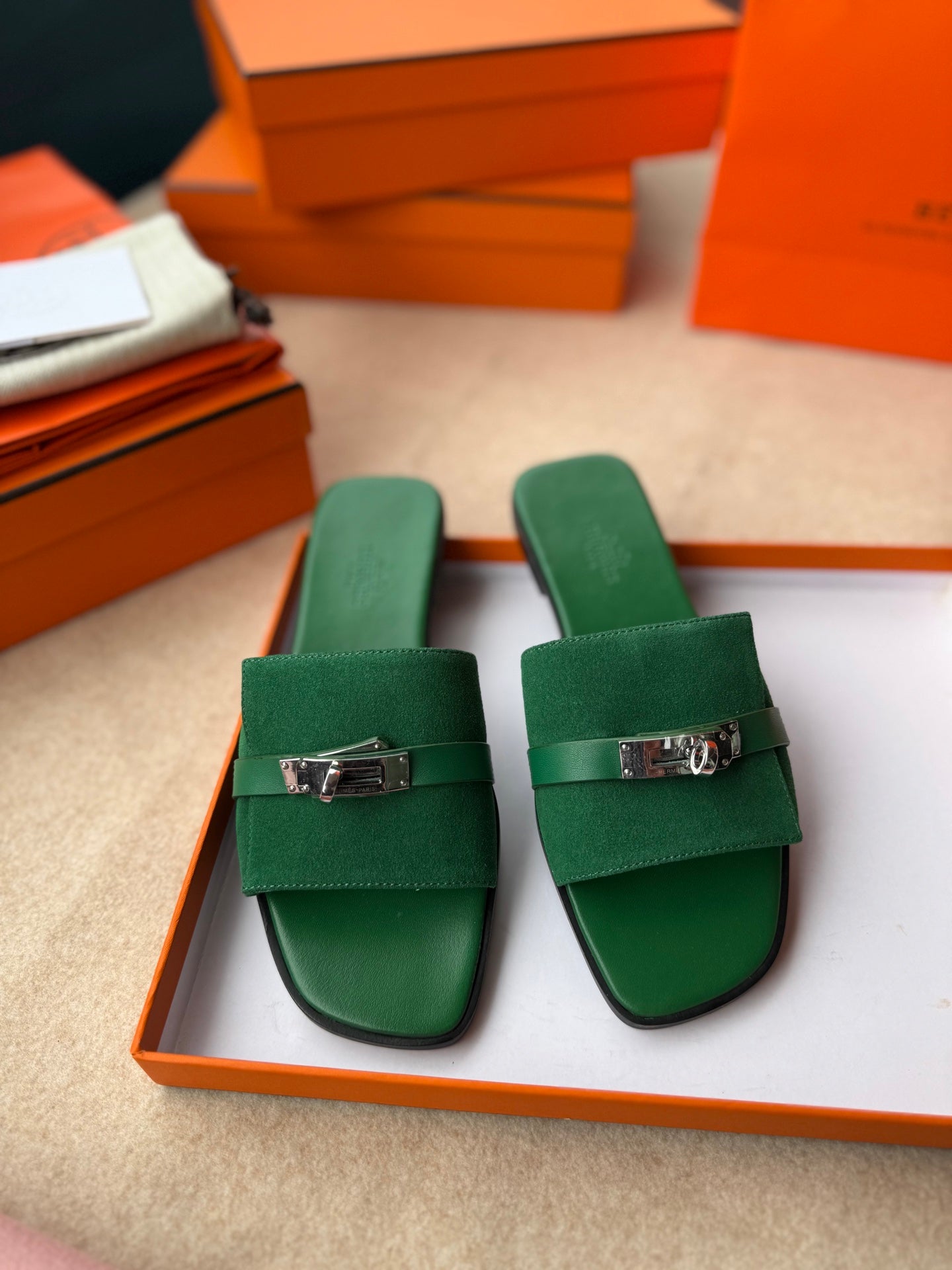0RAN SANDALS IN EMERALD GREEN CALFSKIN、mysite、Cacoeks