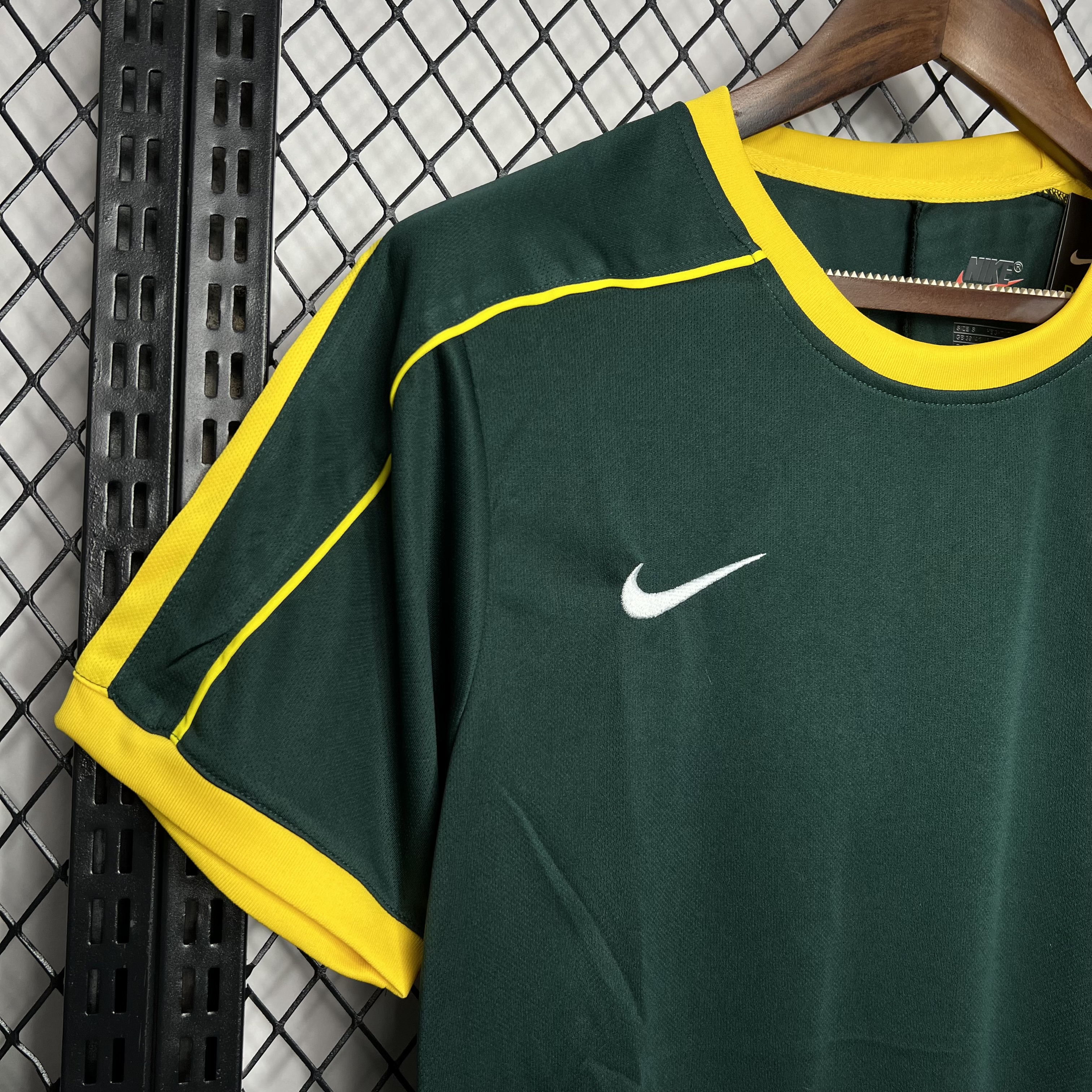ManixJersey.com | Retro Brazil 1998 Goalkeeper Jersey -Customize Name, Number and Patch | Worldwide Shipping