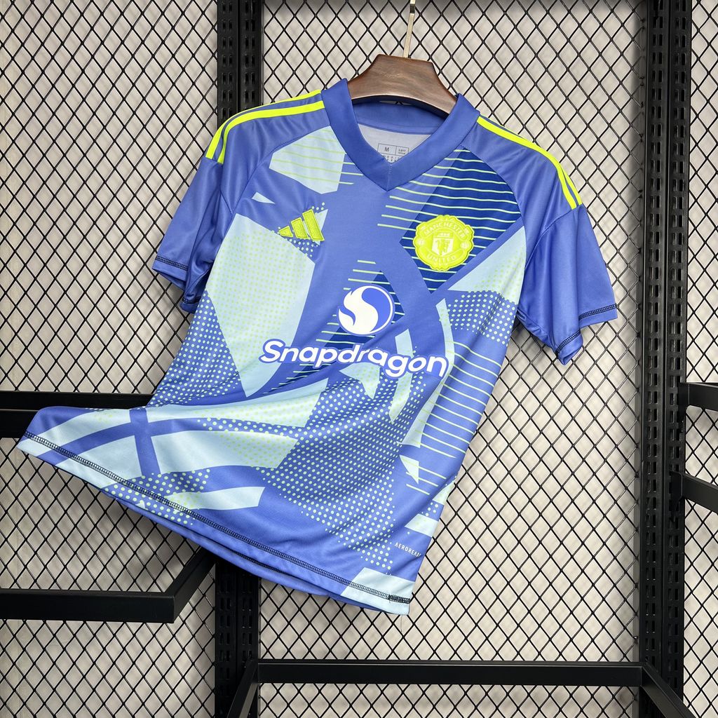 ManixJersey.com | Manchester United 24-25 Blue Goalkeeper Jersey - Fans Version -Customize Name, Number and Patch | Worldwide Shipping