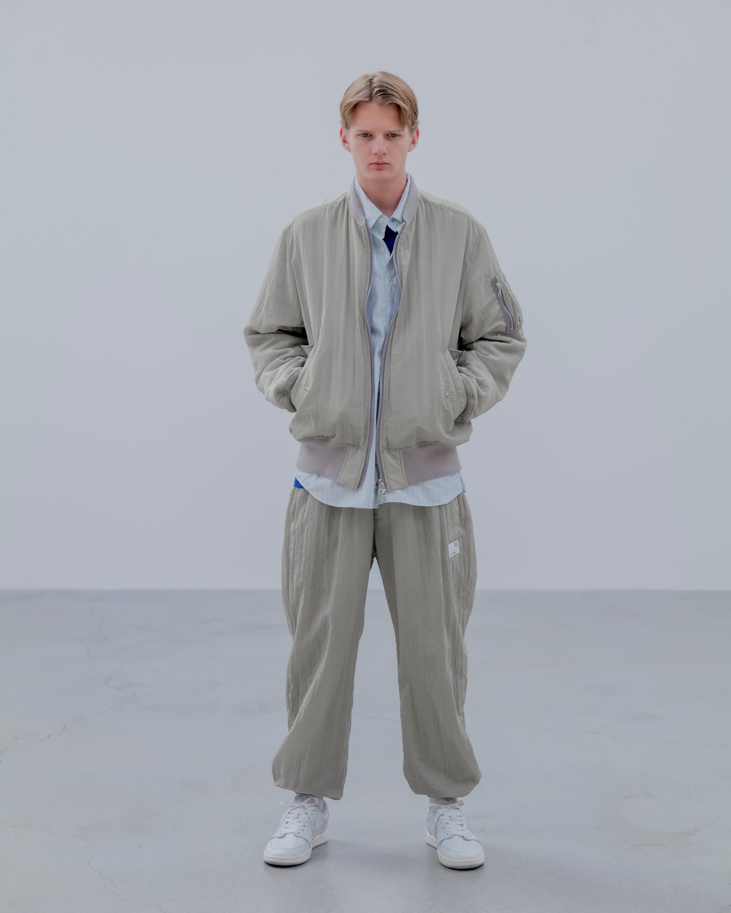 uniform experiment 25S/S CRYSTAL NYLON FLIGHT JACKET  UE-250020 