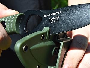 fixed blade knife