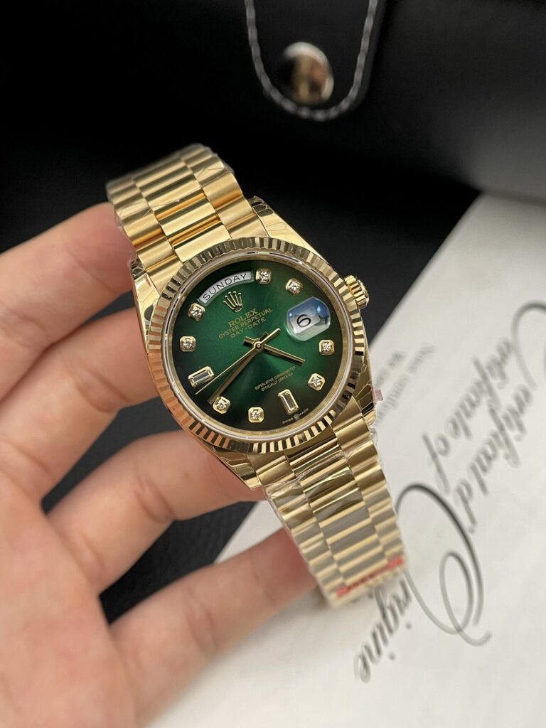 Đồng Hồ Rolex Day-Date Super Fake 11 Mặt Xanh Lá EW 36mm (1)