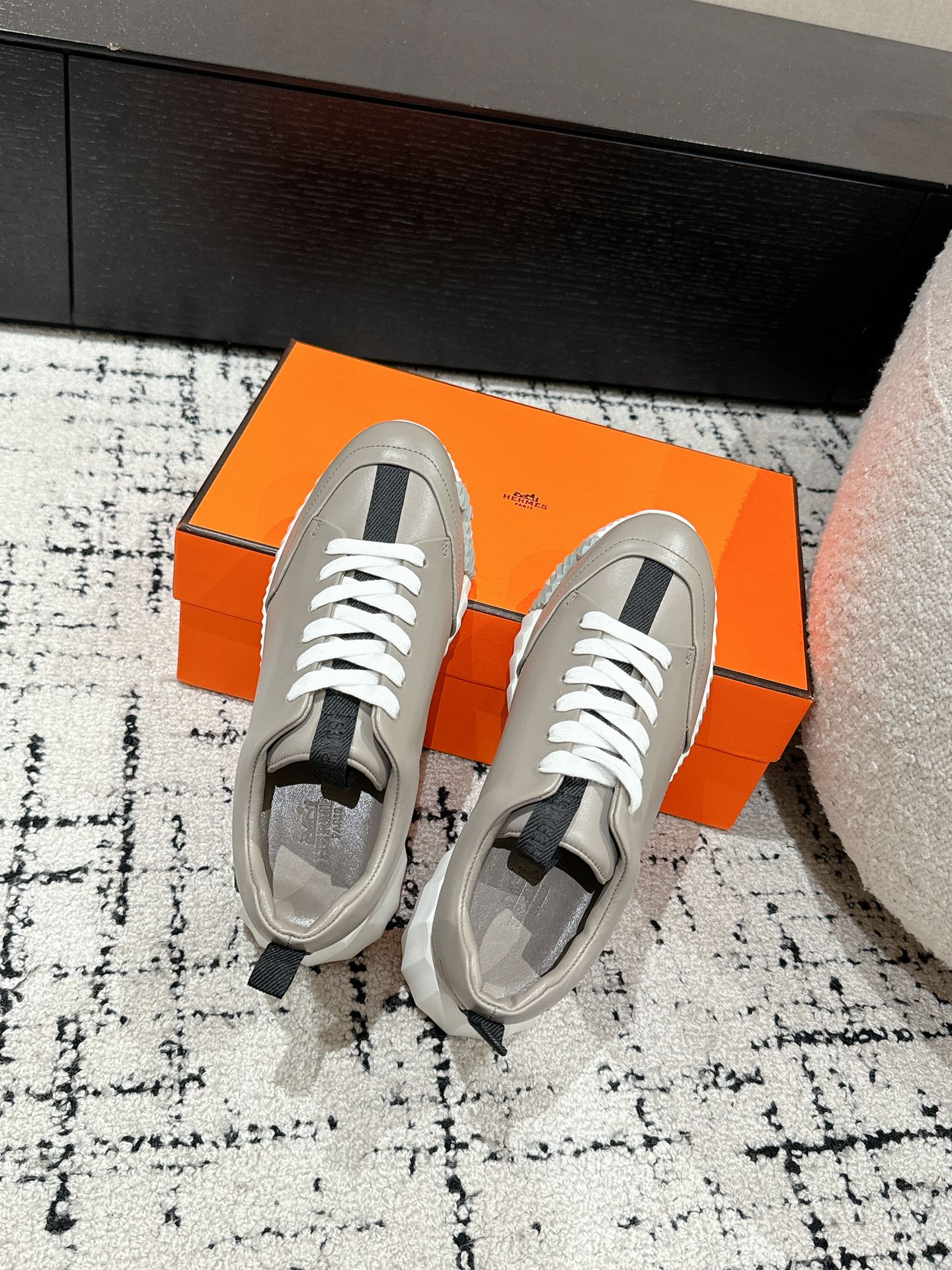 BOUNCING SNEAKER IN KHAKI BEIGE CALFSKIN、mysite、Cacoeks