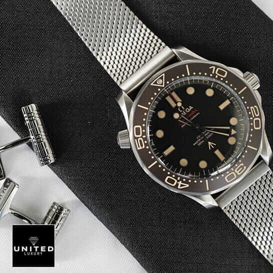 Omega Seamaster Black Bezel & Dial Replica on the black fabric