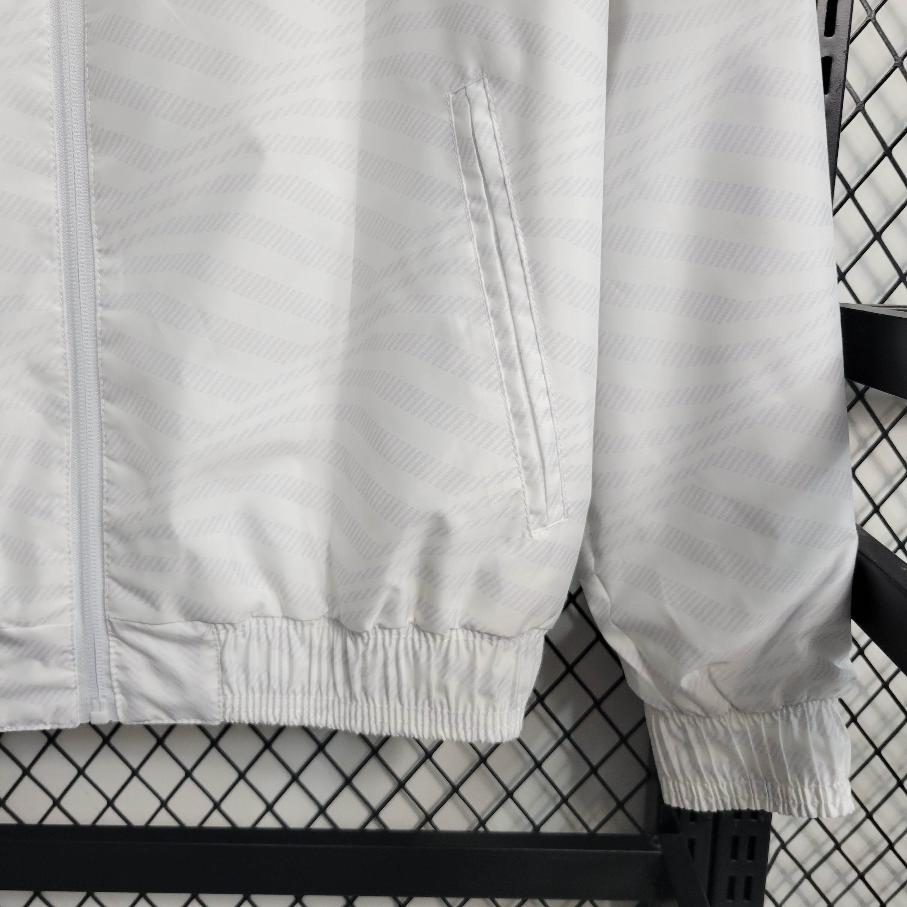 2023/2024 Real Madrid Reversible Windbreaker White:football jersey mysite: unitedjerseyfootball 邓江浪:football