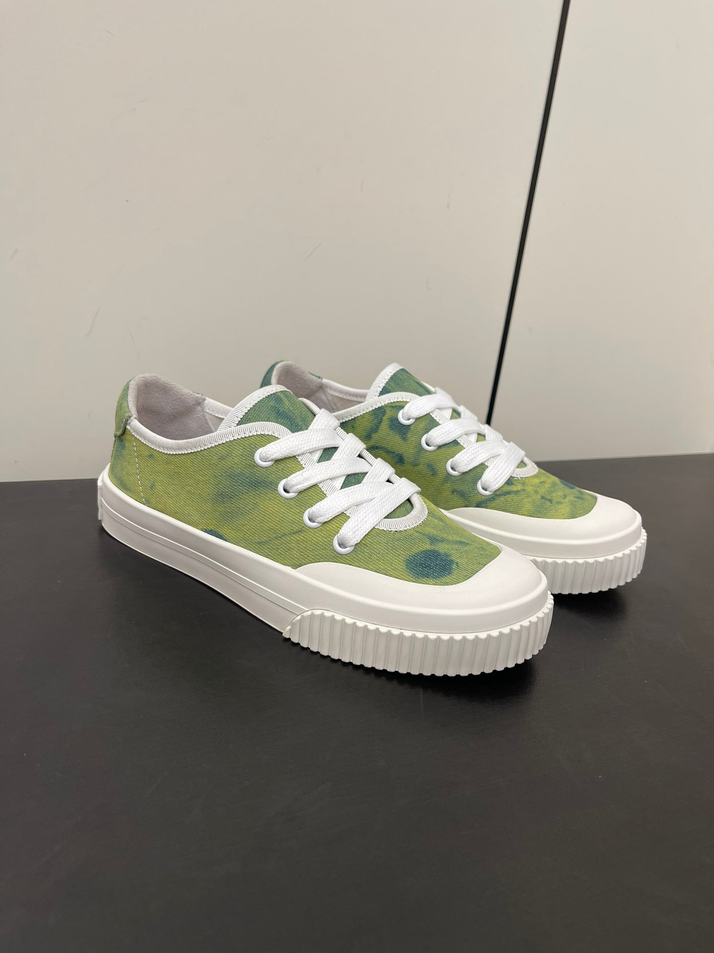 LP CLASSIC BISCUIT SNEAKER PEAR CALFSKIN、mysite、Cacoeks