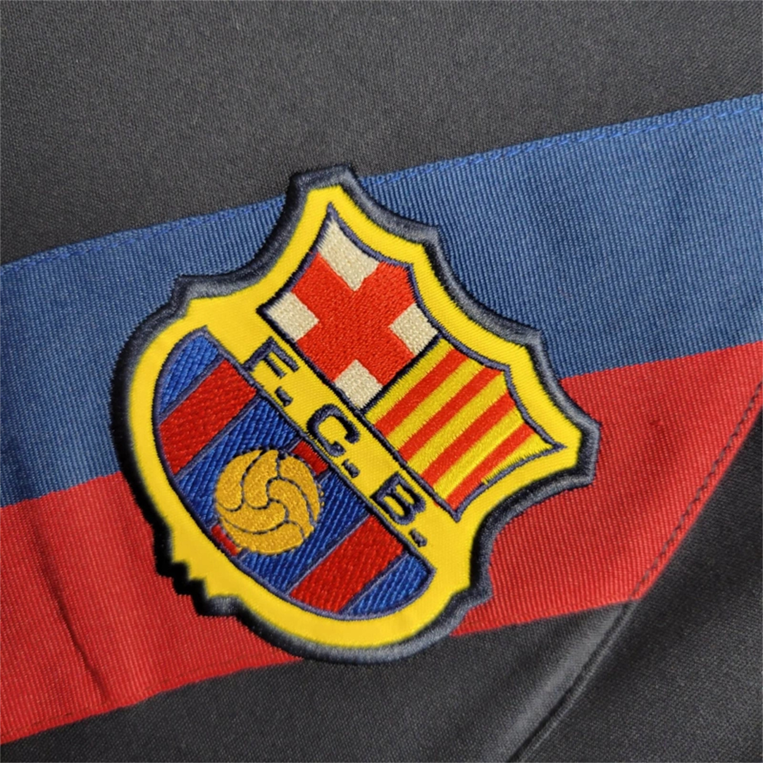 foot-Retro Barcelona 02-03 Away Jersey
