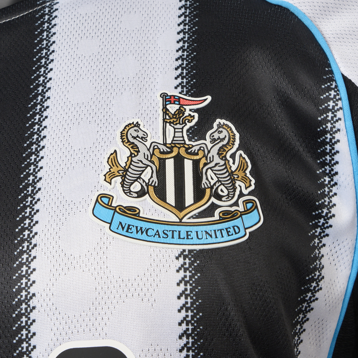 foot-Newcastle United 25-26 Home Jersey - Player Version