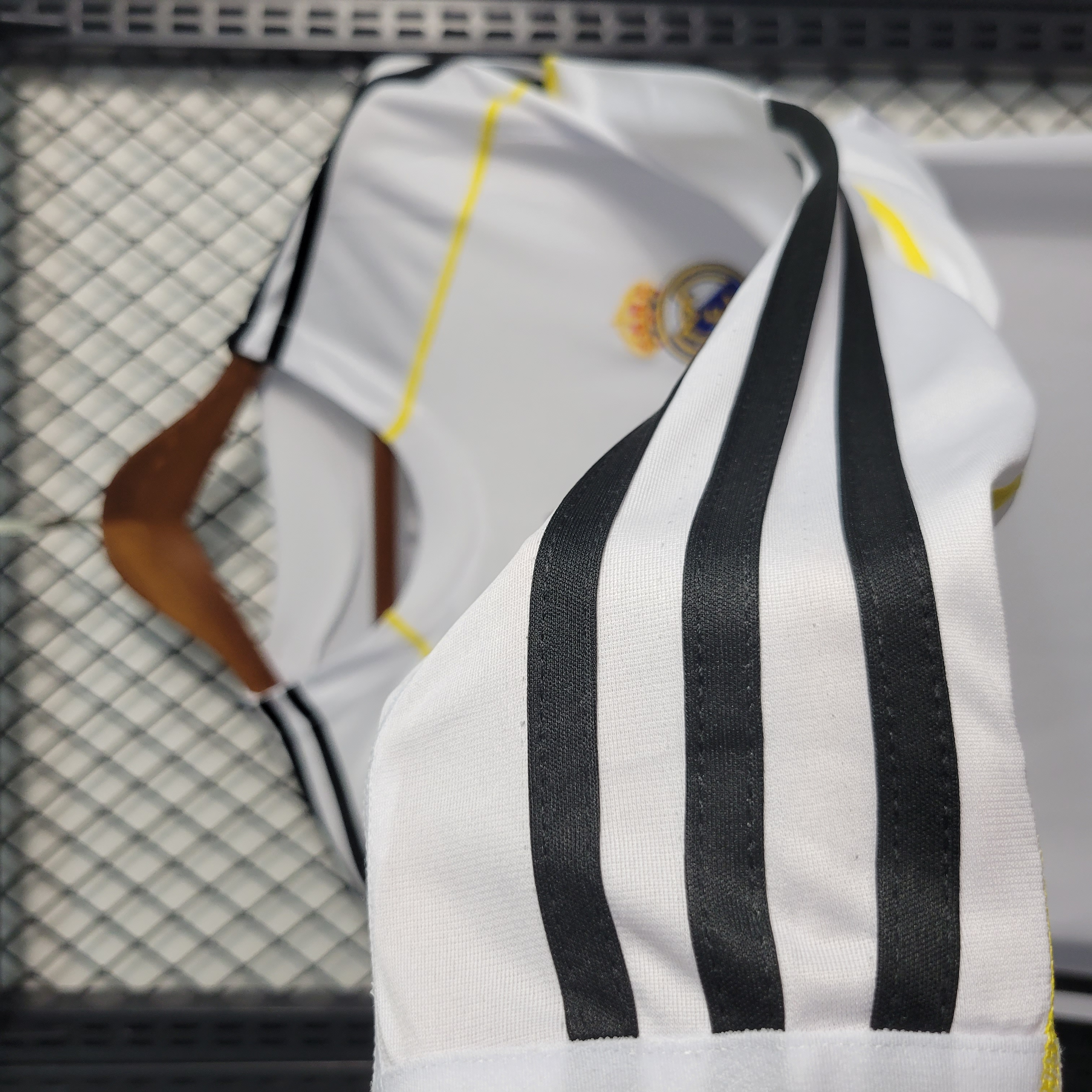 SIUjerseys-Retro Real Madrid 09-10 Home Stadium Long Sleeve Jersey