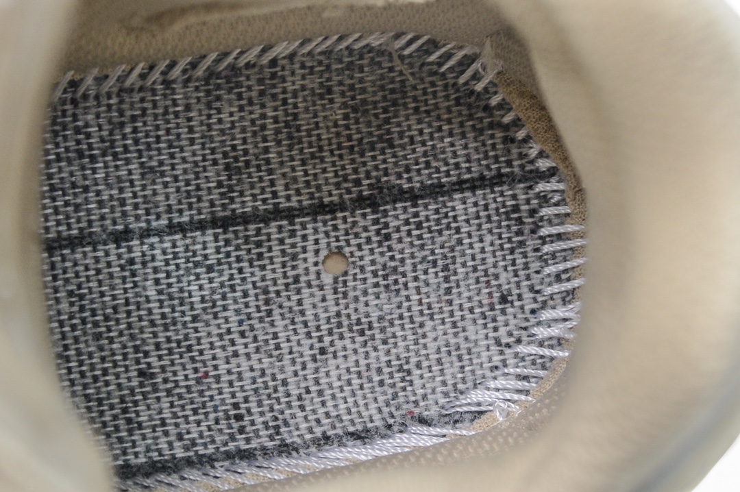 Balenciaga Track 2.0 Trainer in Beige、mysite、Cacoeks