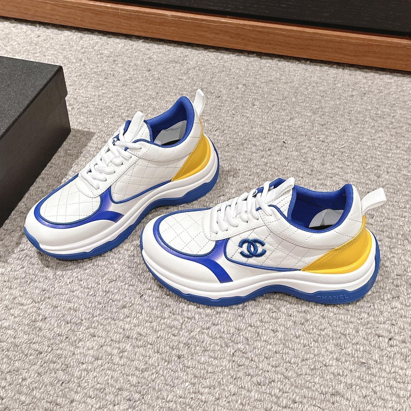 CC CLASSIC SNEAKER IN WHITE MIX COBALT BLUE LAMBSKIN、mysite、Cacoeks
