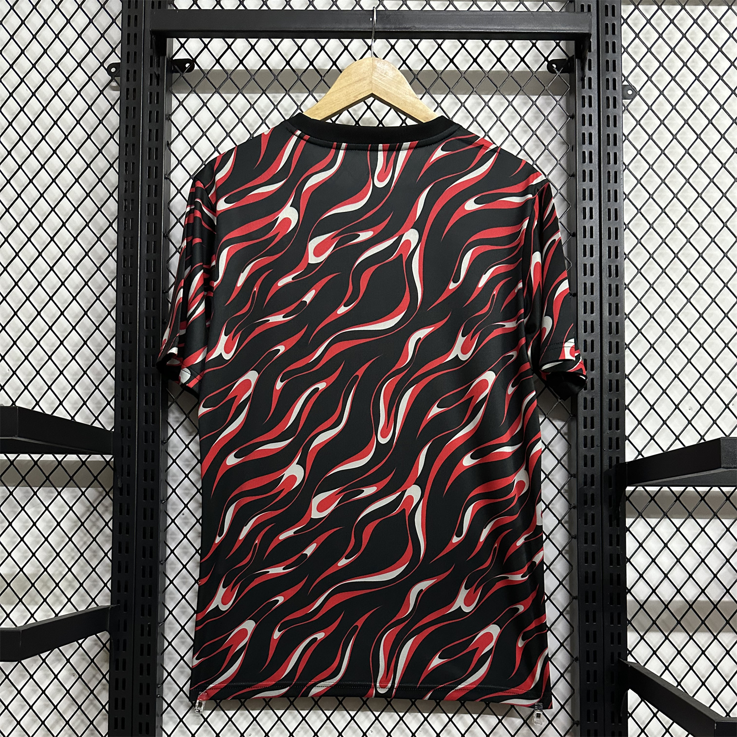 Funinjersey-Manchester United 25-26 Black and Red Pre-Match Traning Jersey - Fans Version