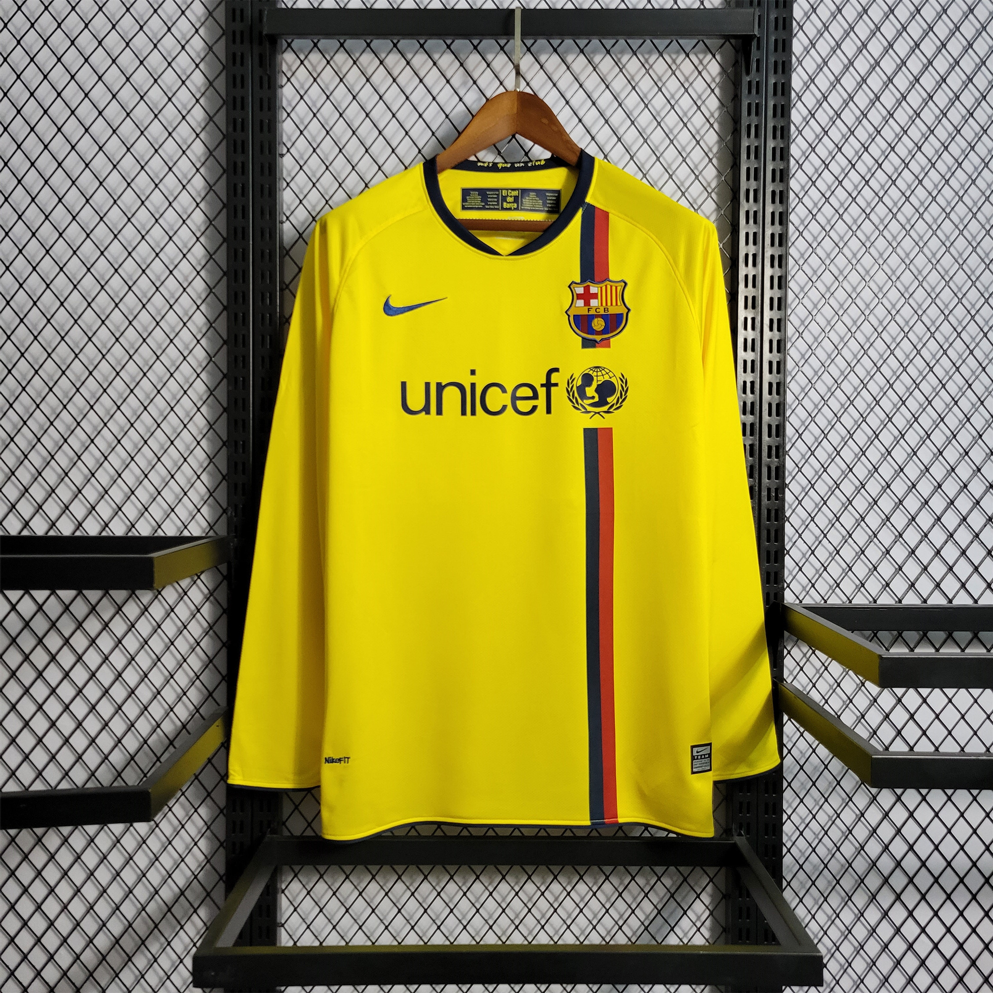 ManixJersey.com | Retro Barcelona 08-09 Away Stadium Long Sleeve Jersey -Customize Name, Number and Patch | Worldwide Shipping