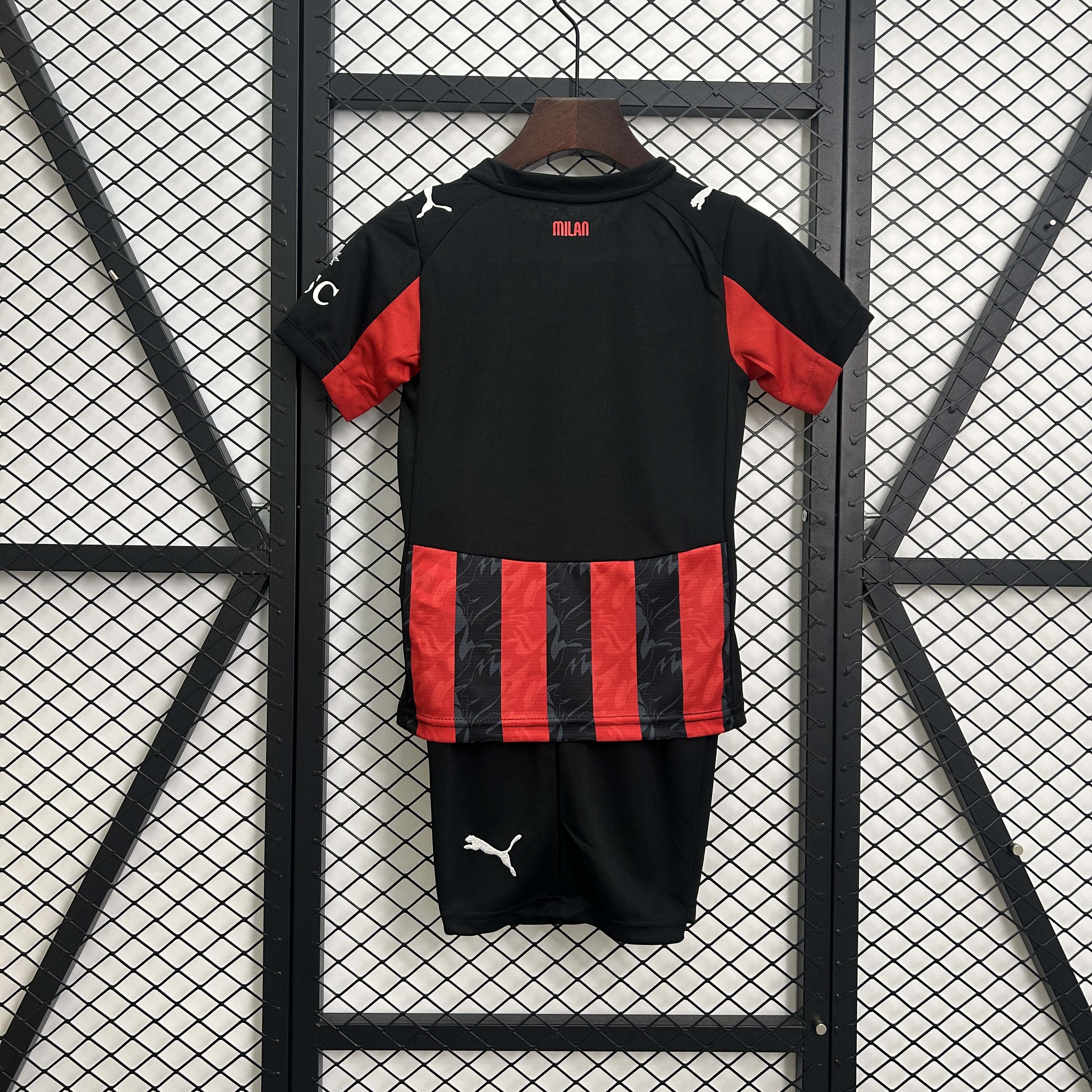 2025/2026 AC Milan Home Football Shirt 1:1 Thai Quality Kids Size:football jersey mysite: unitedjerseyfootball 邓江浪:football
