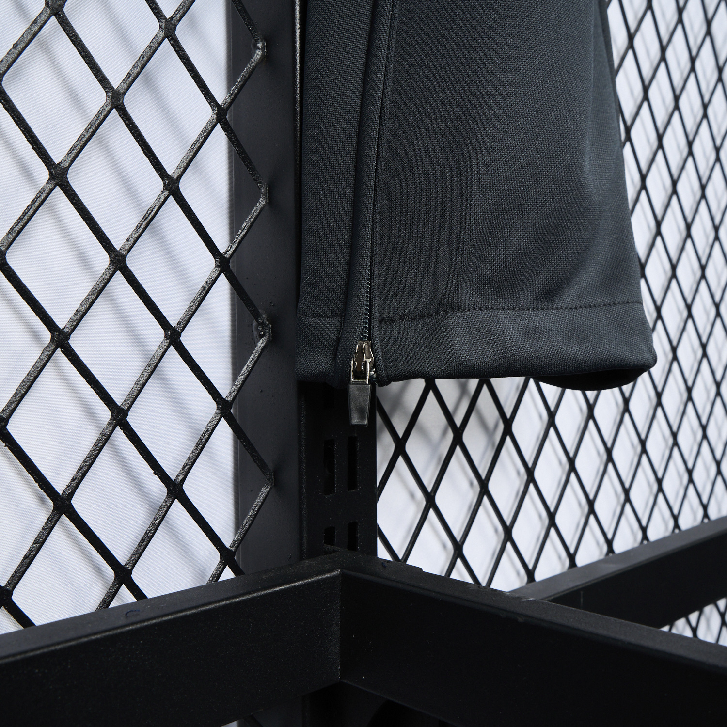 UltraTrikot-Real Madrid 24-25 Graphite Grey Training Pants - Player Version