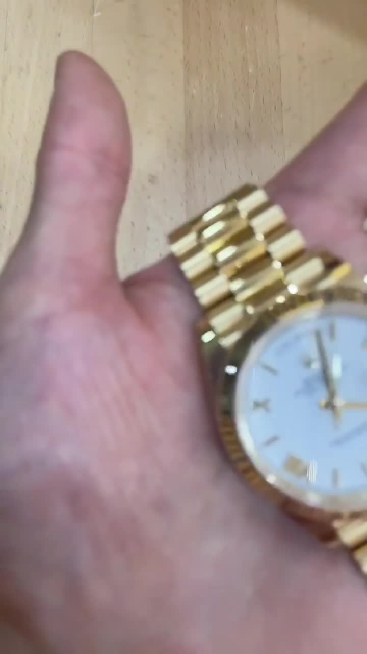 兼职  林炎: luxecystore