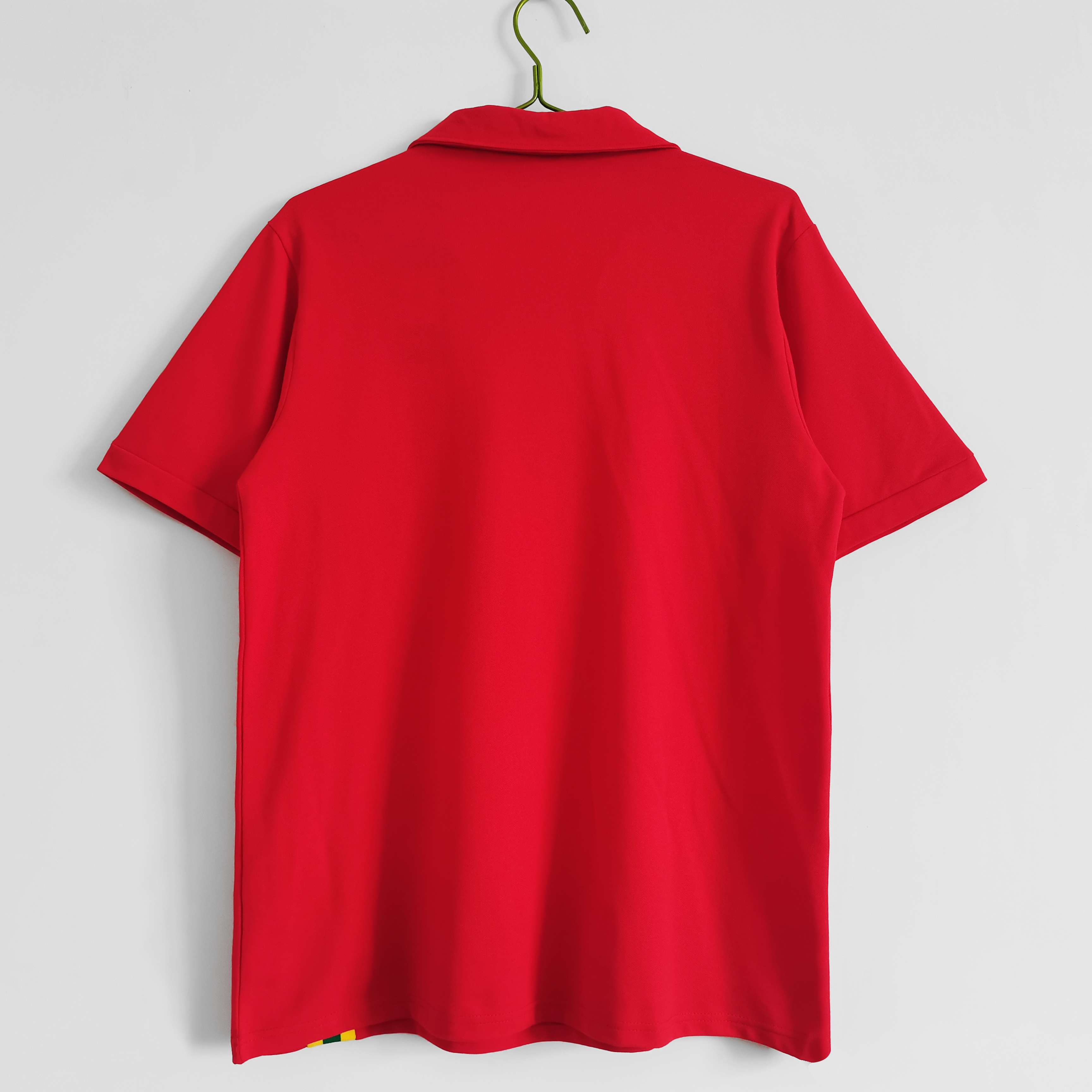 ManixJersey.com | Retro Wales 1976 Home Stadium Jersey -Customize Name, Number and Patch | Worldwide Shipping